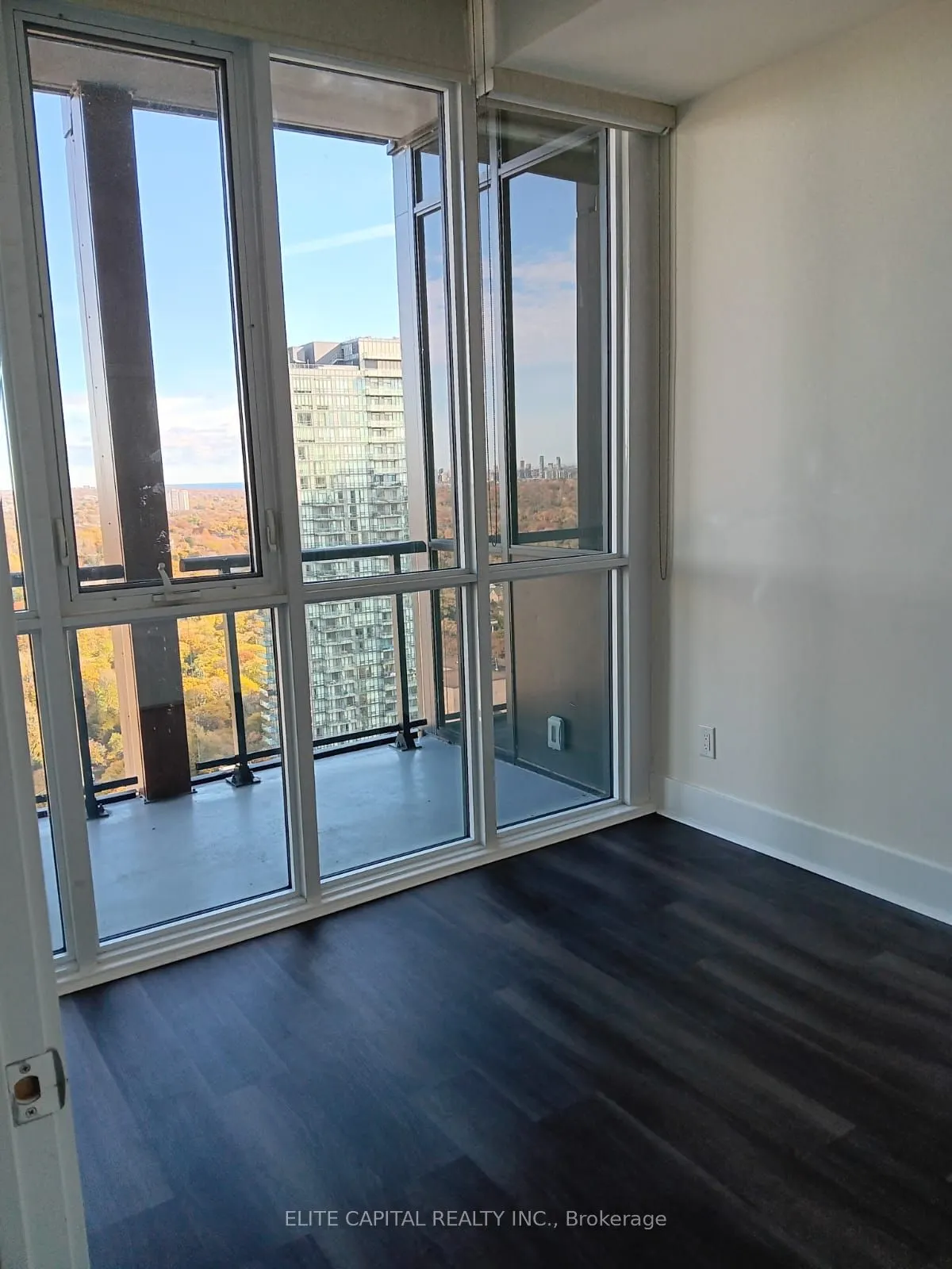 32 Davenport Road, #3003