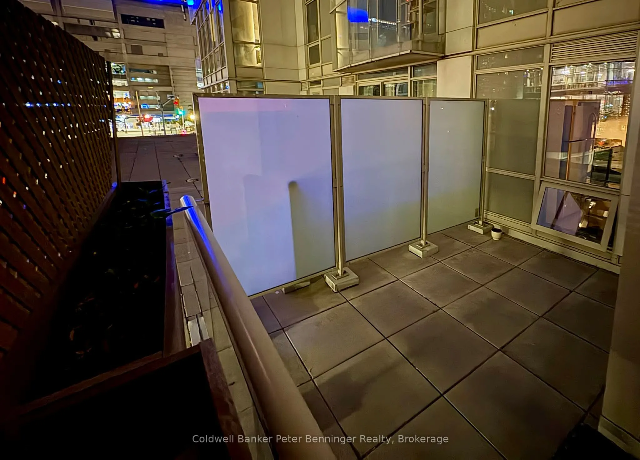 10 Navy Wharf Court, #203