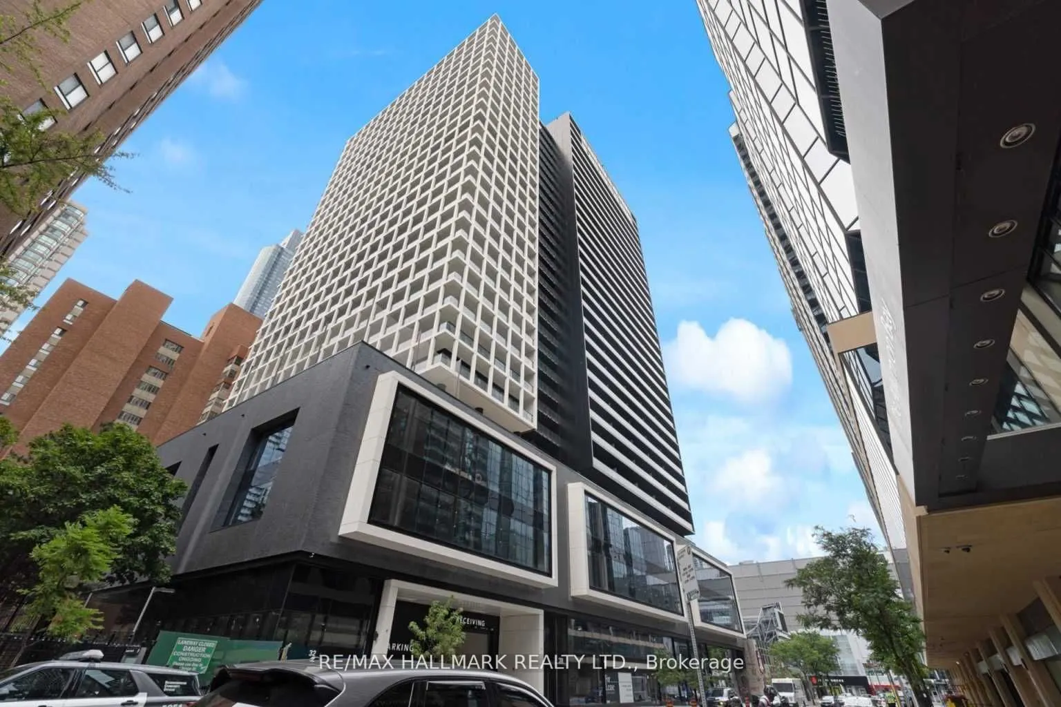 20 Edward Street, #1323