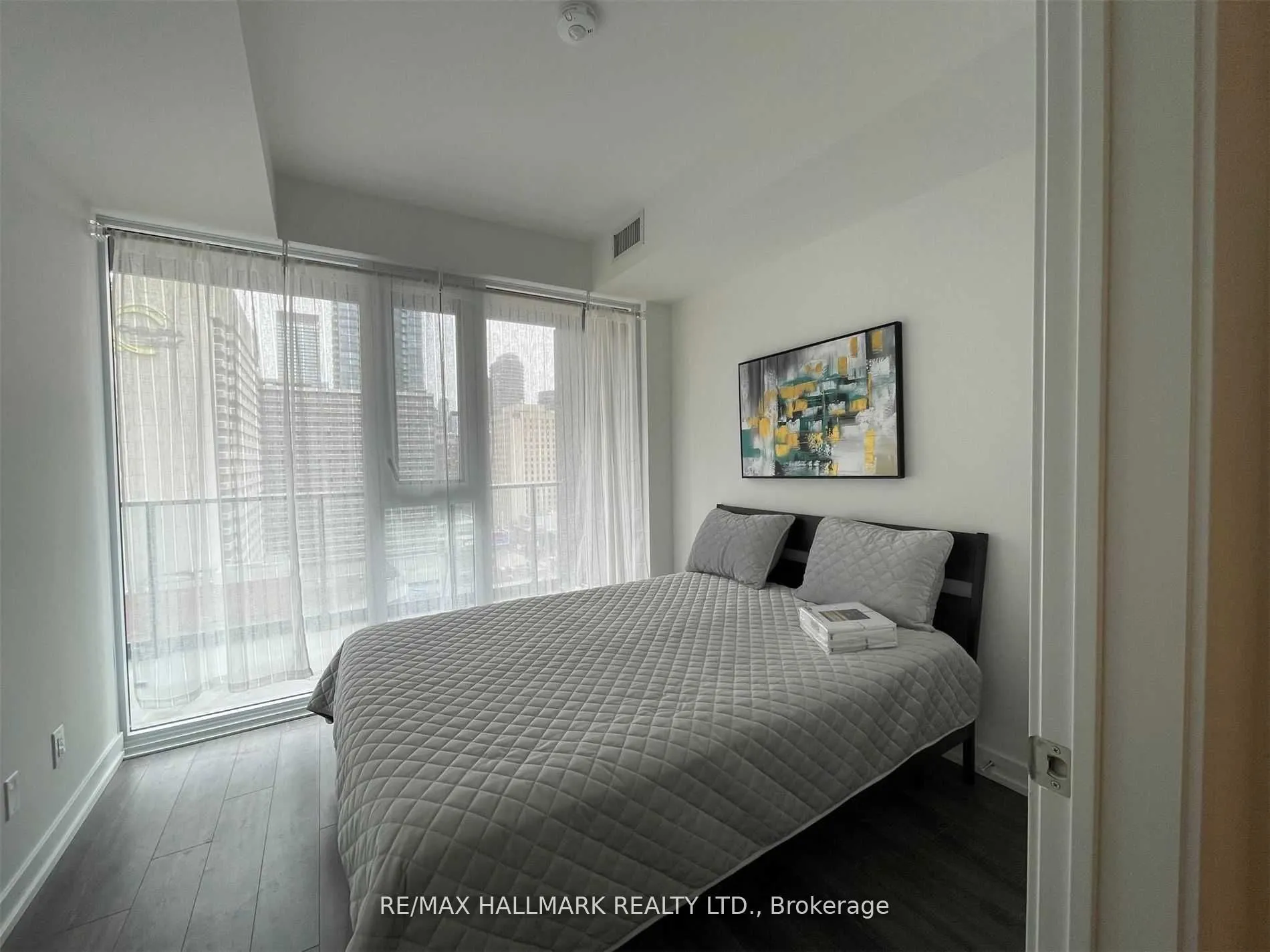 20 Edward Street, #1323