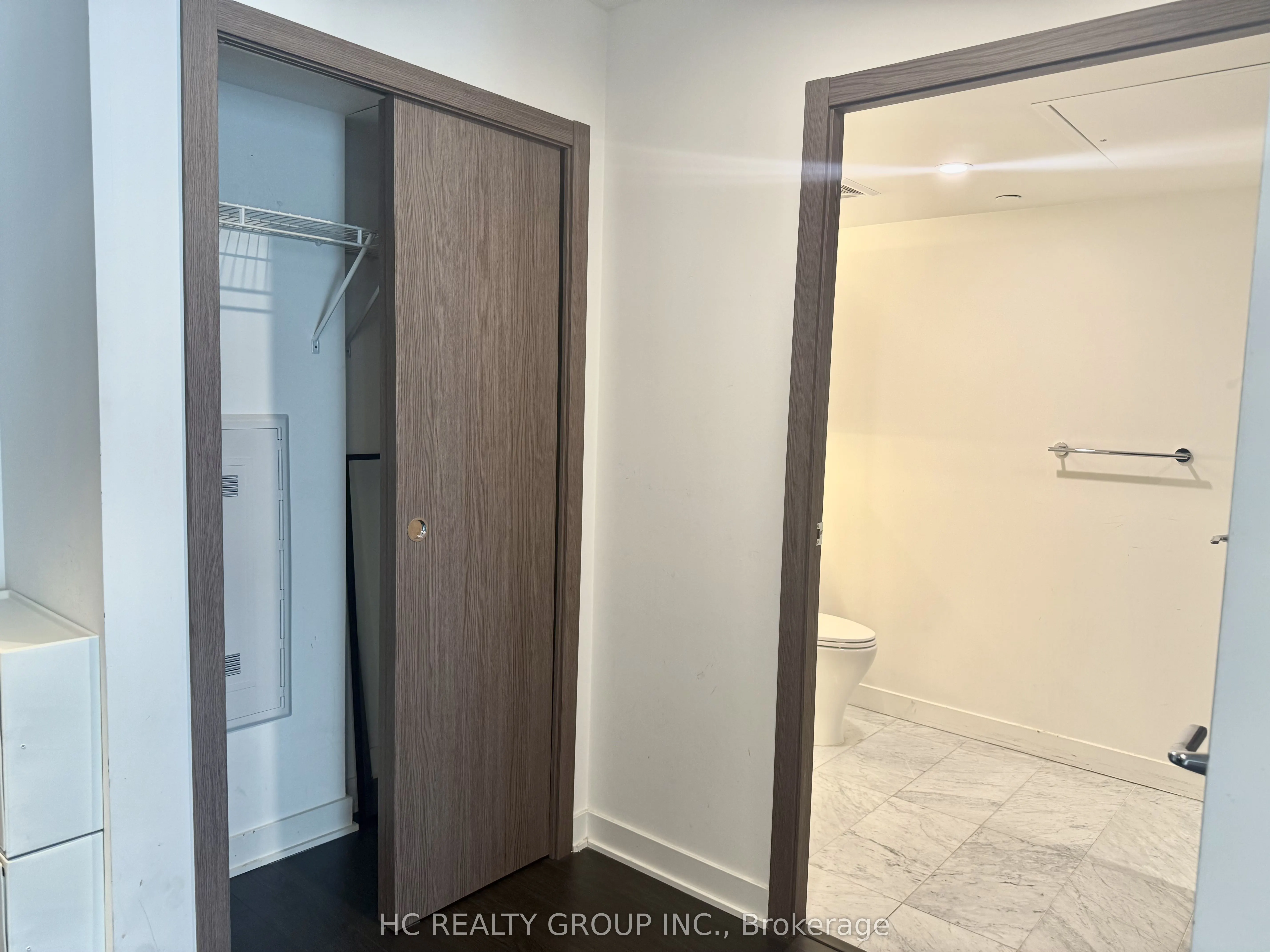 17 Bathurst Street, #2305