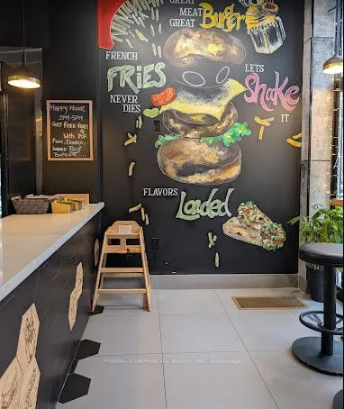 162 McCaul Street, #100