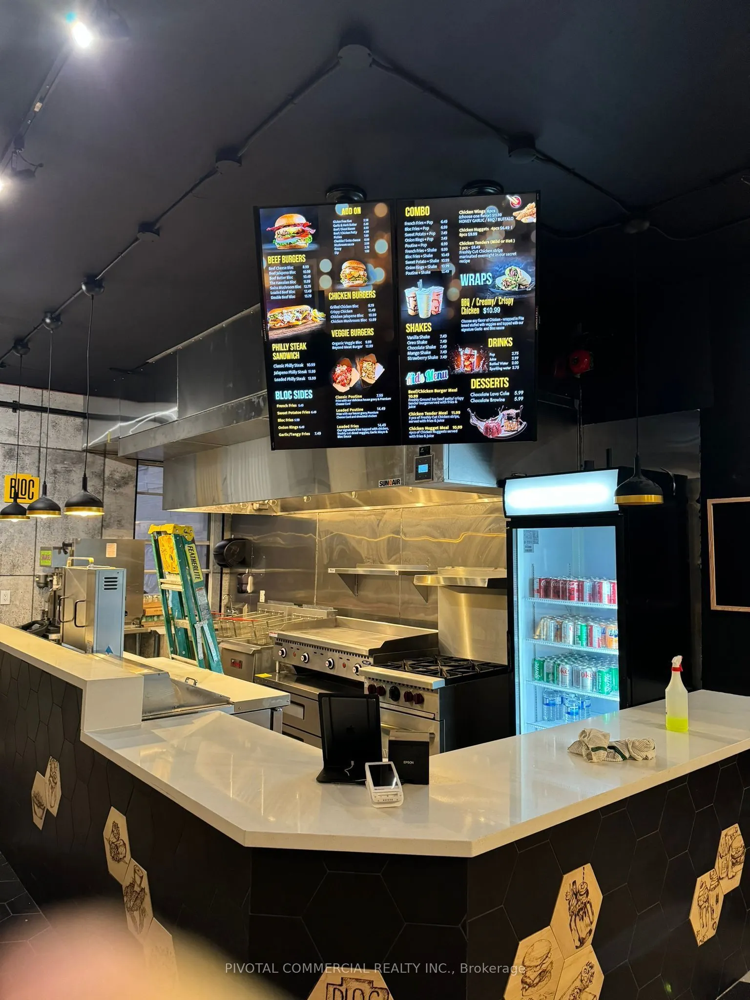 162 McCaul Street, #100