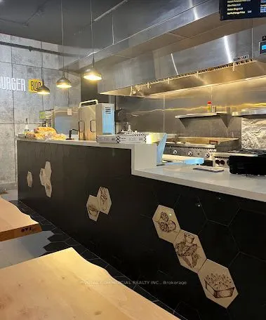 162 McCaul Street, #100