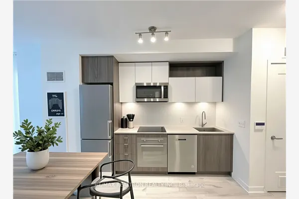 121 Lower Sherbourne Street