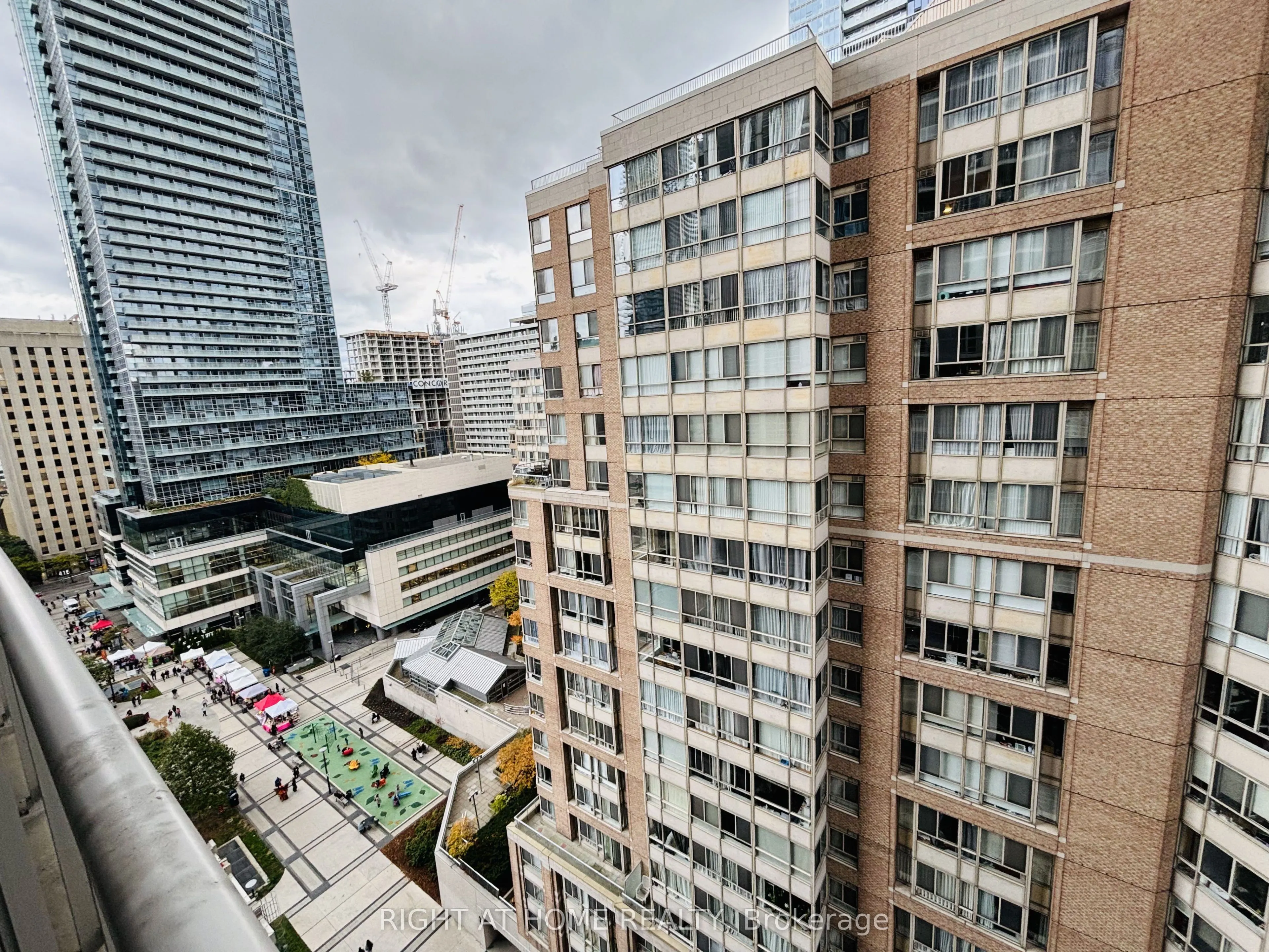 761 Bay Street, #1508