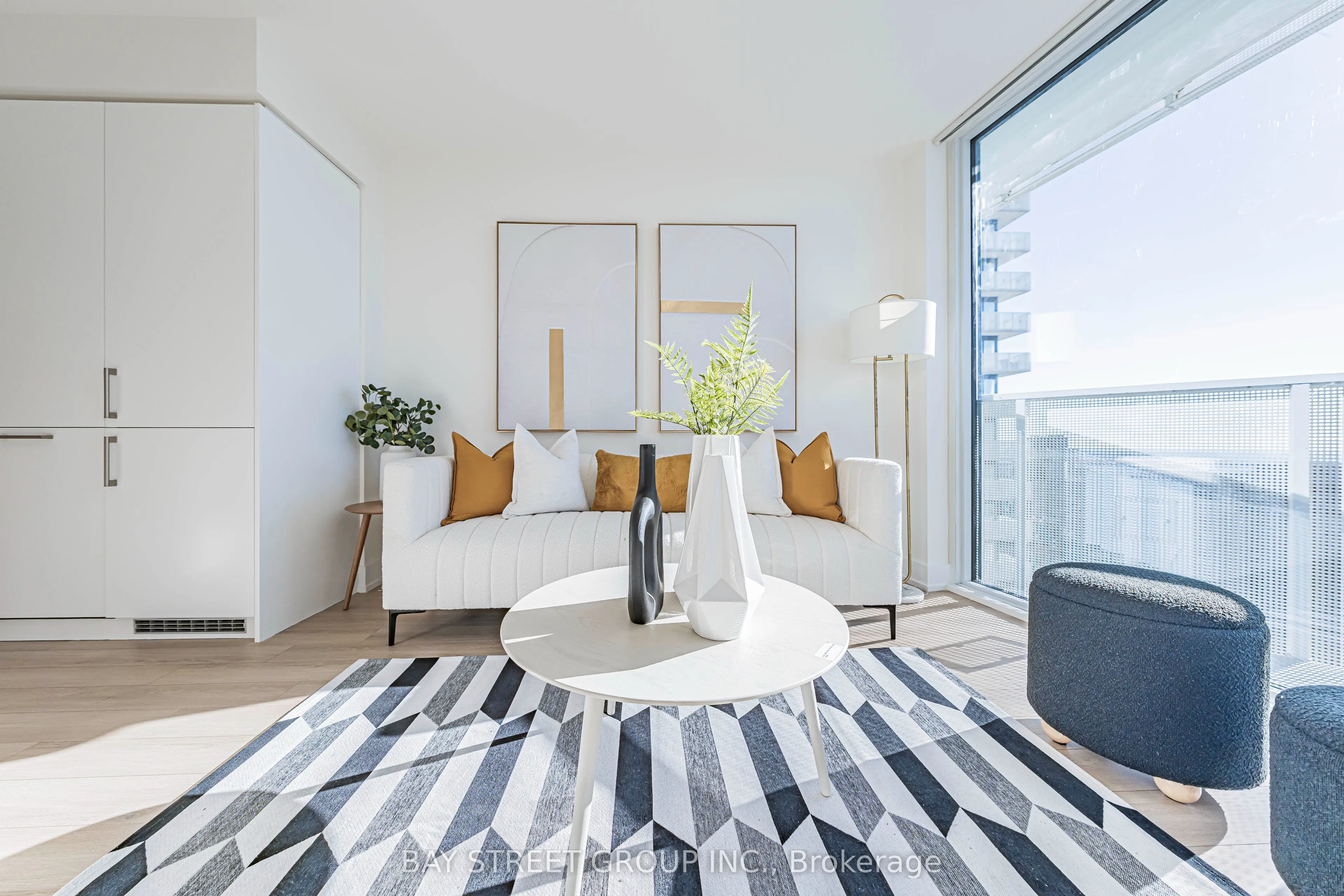 100 Harbour Street, #3809