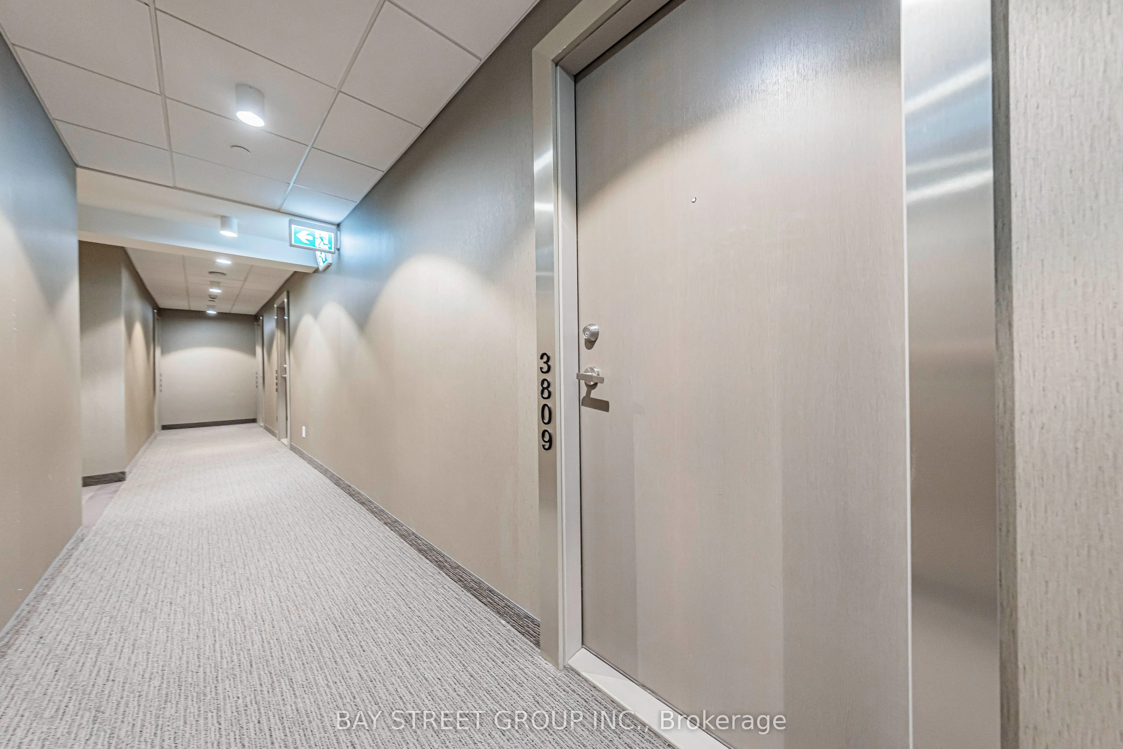 100 Harbour Street, #3809