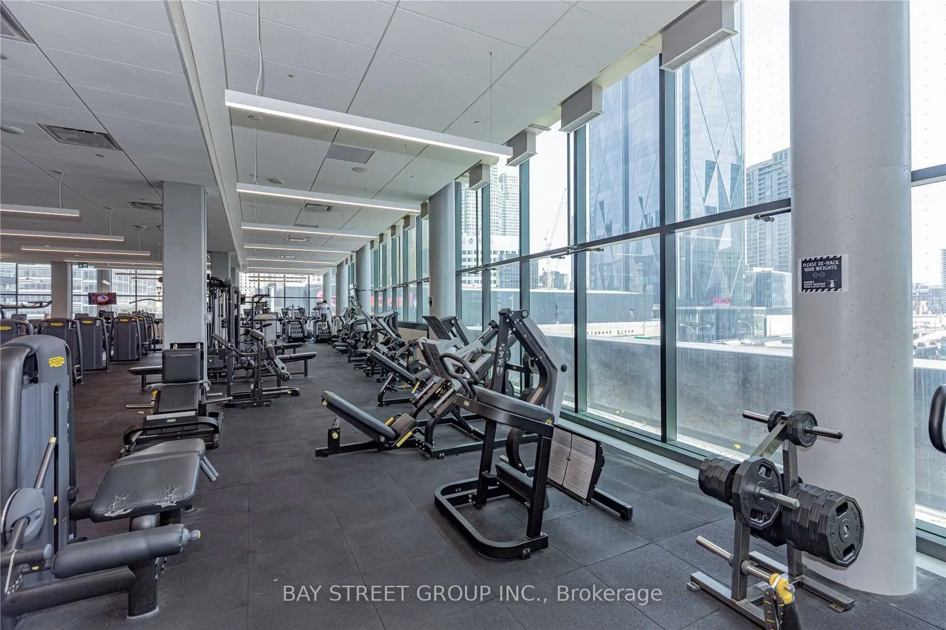 100 Harbour Street, #3809