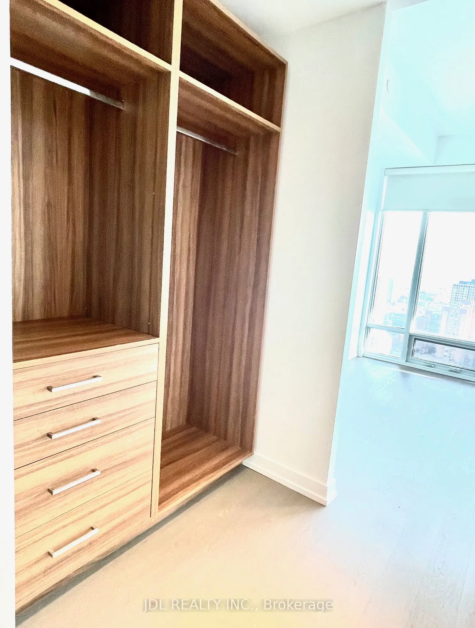 488 University Avenue, #2803