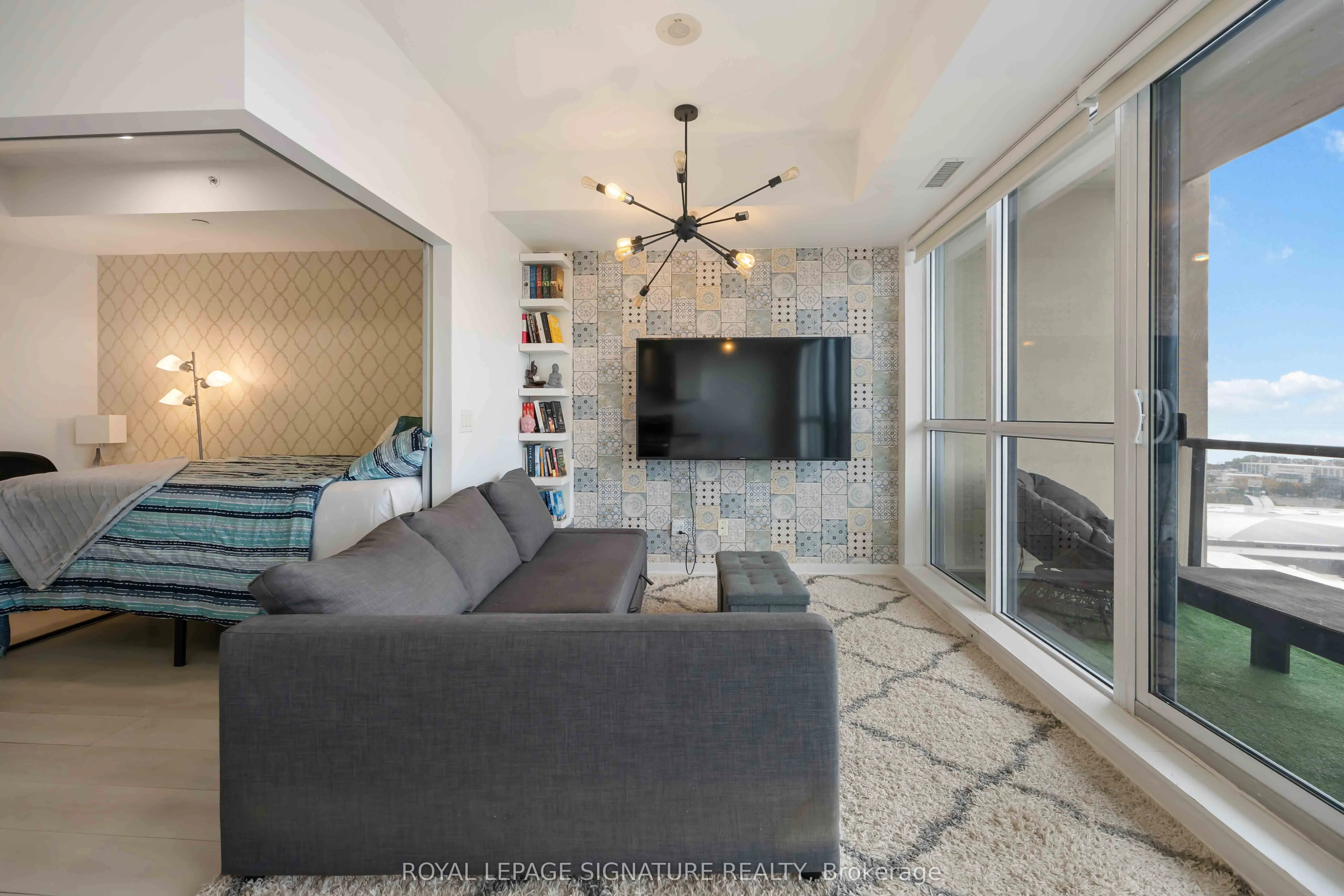 51 East Liberty Street, #2215