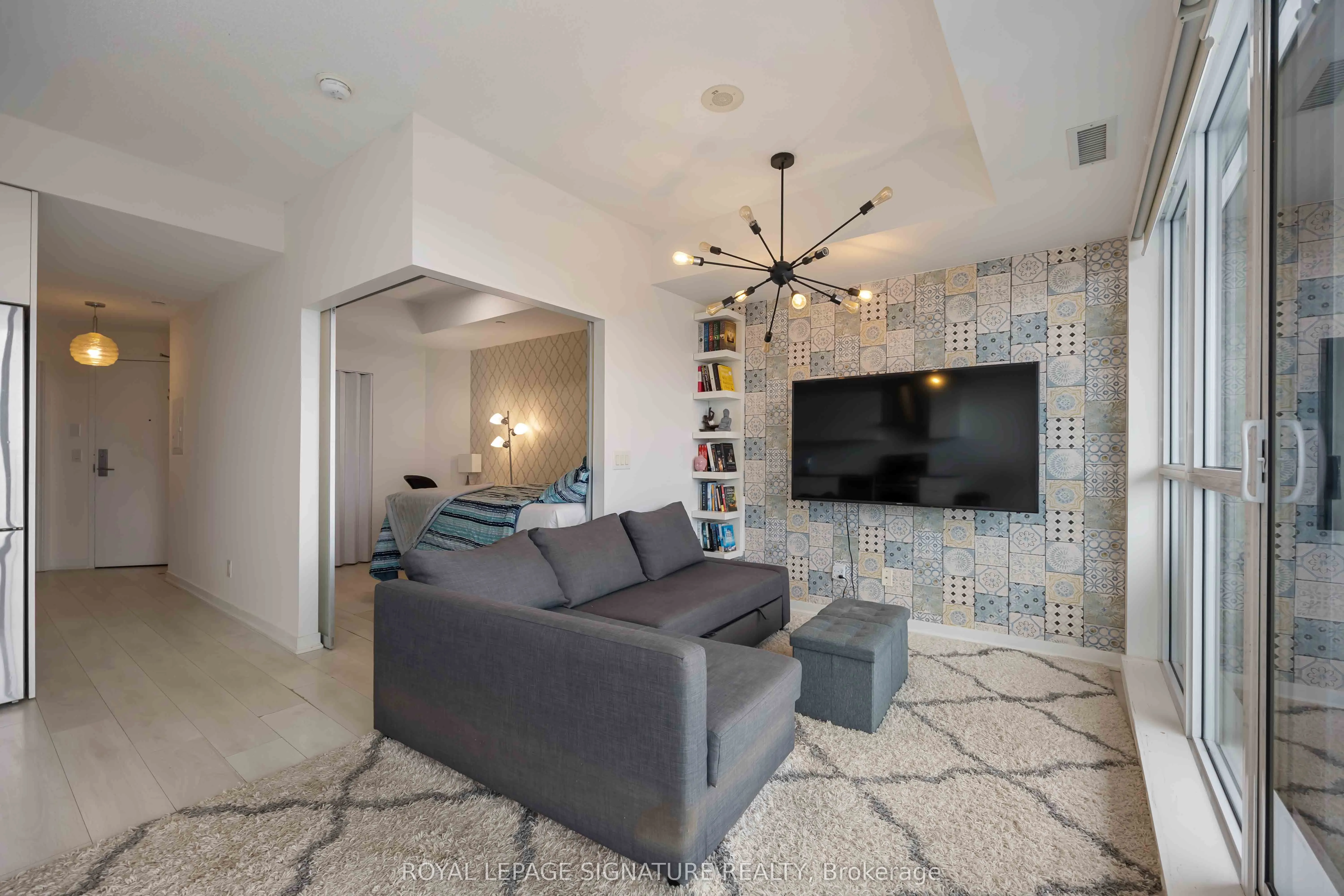 51 East Liberty Street, #2215