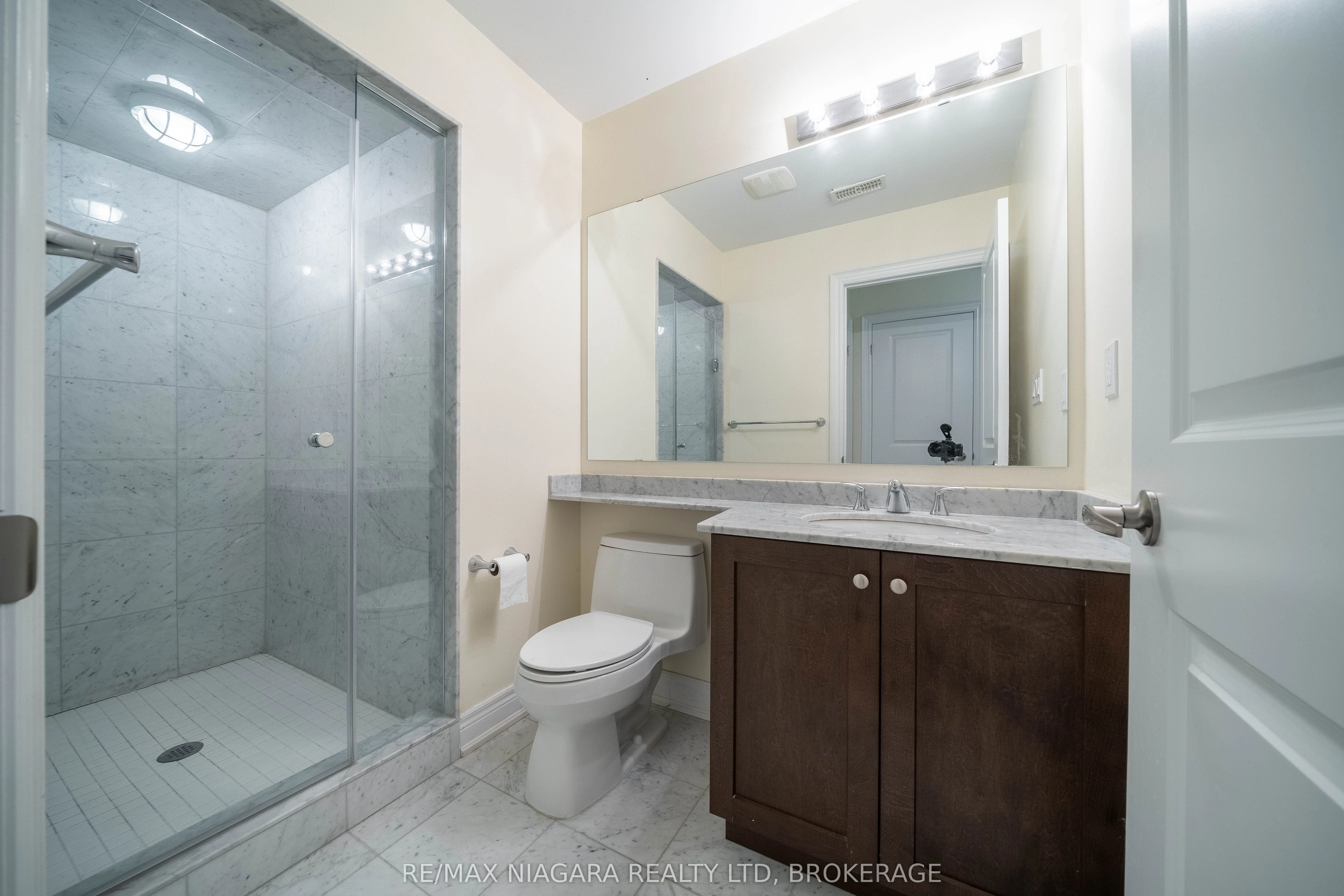 88 Bloorview Place, #26