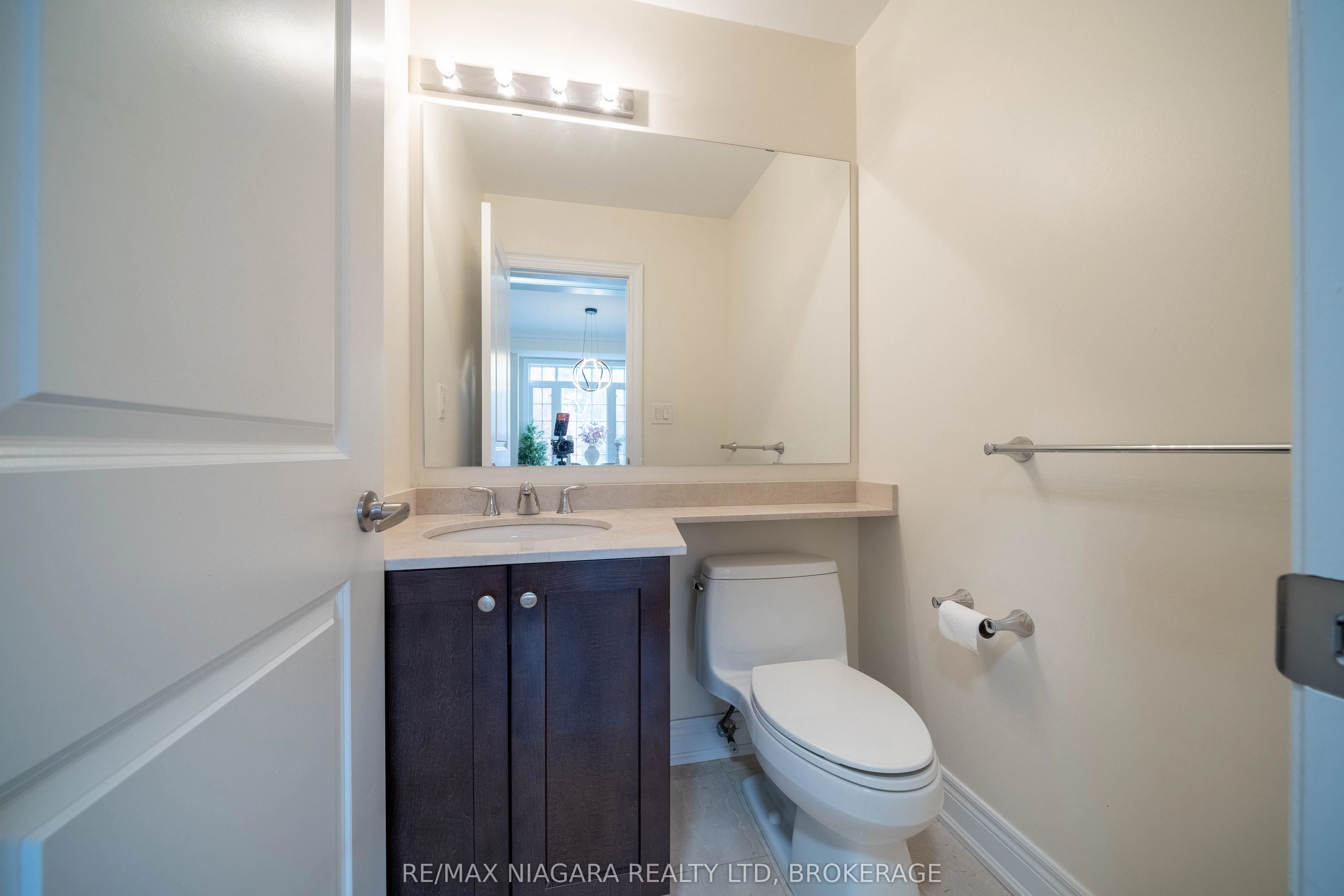 88 Bloorview Place, #26