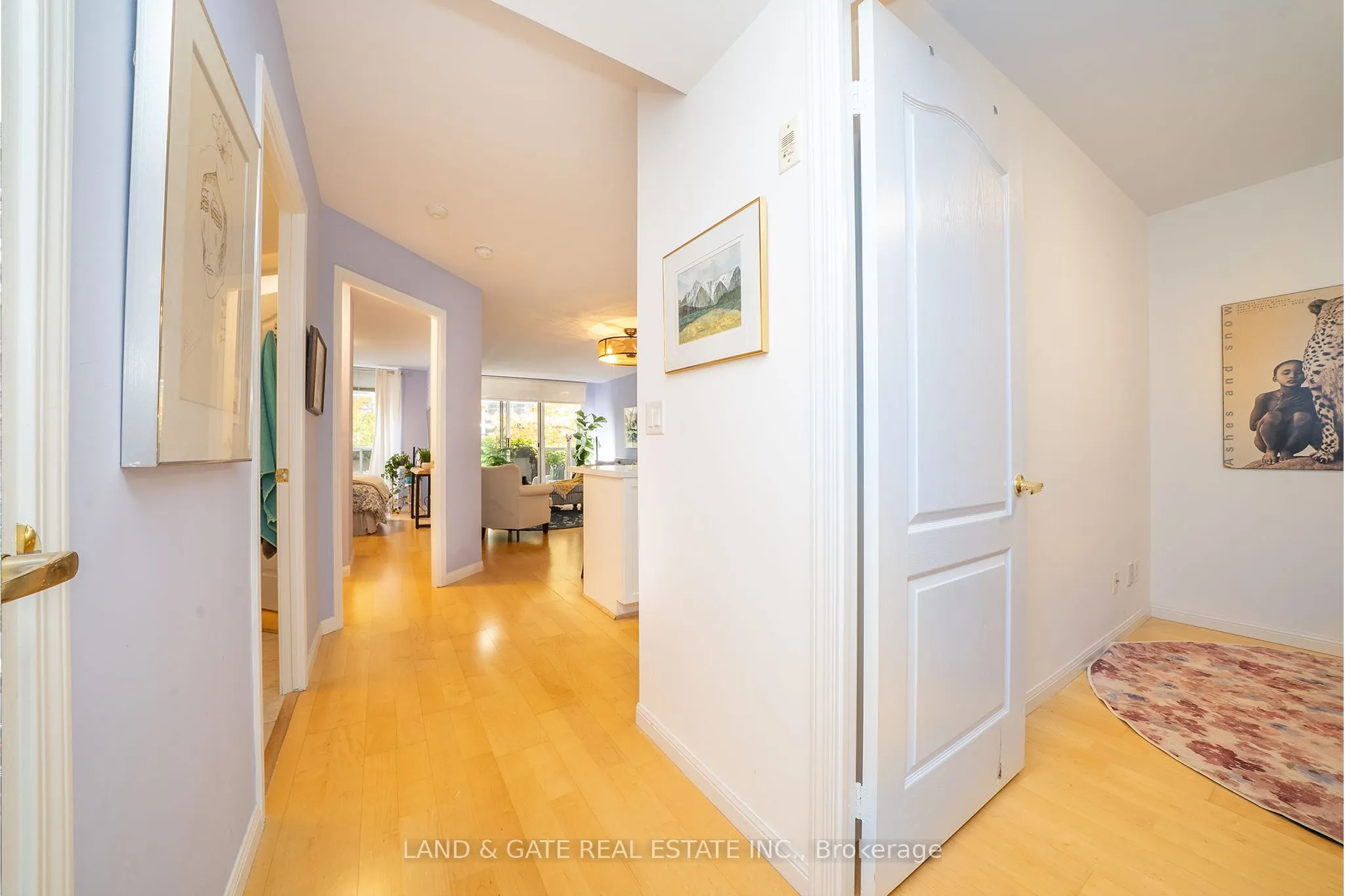 18 Stafford Street, #202