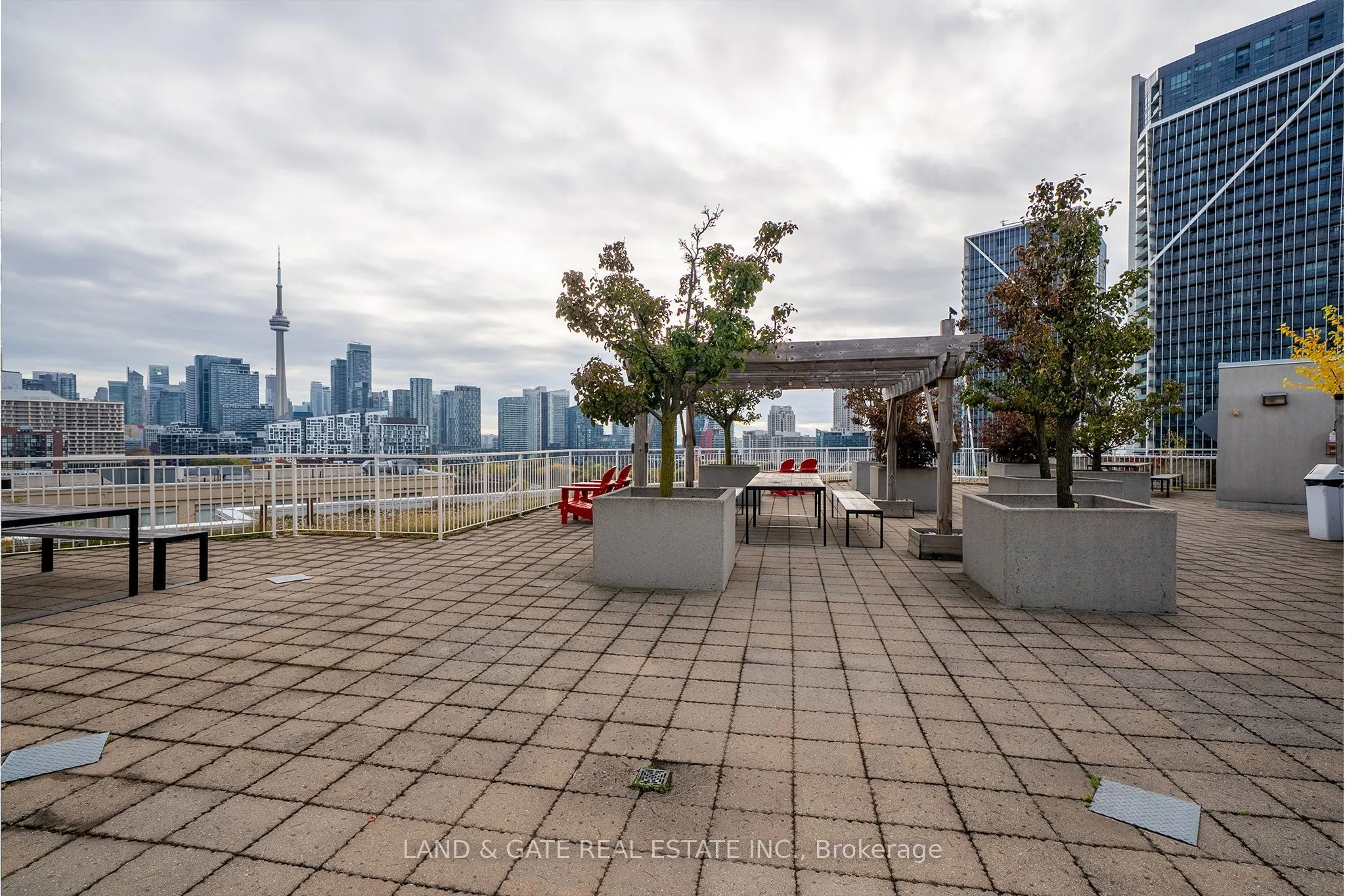 18 Stafford Street, #202