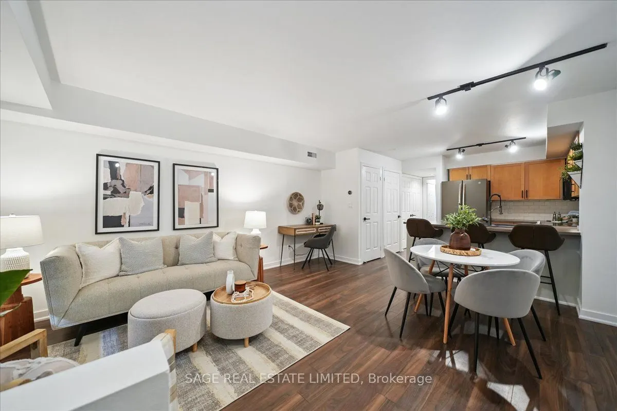 208 Niagara Street, #73