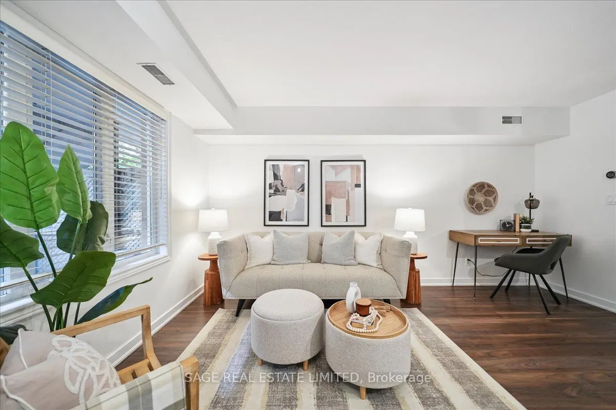 208 Niagara Street, #73