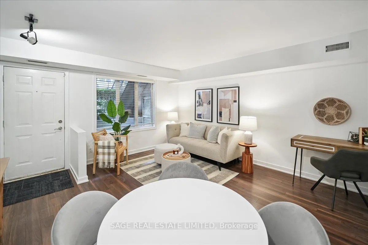 208 Niagara Street, #73