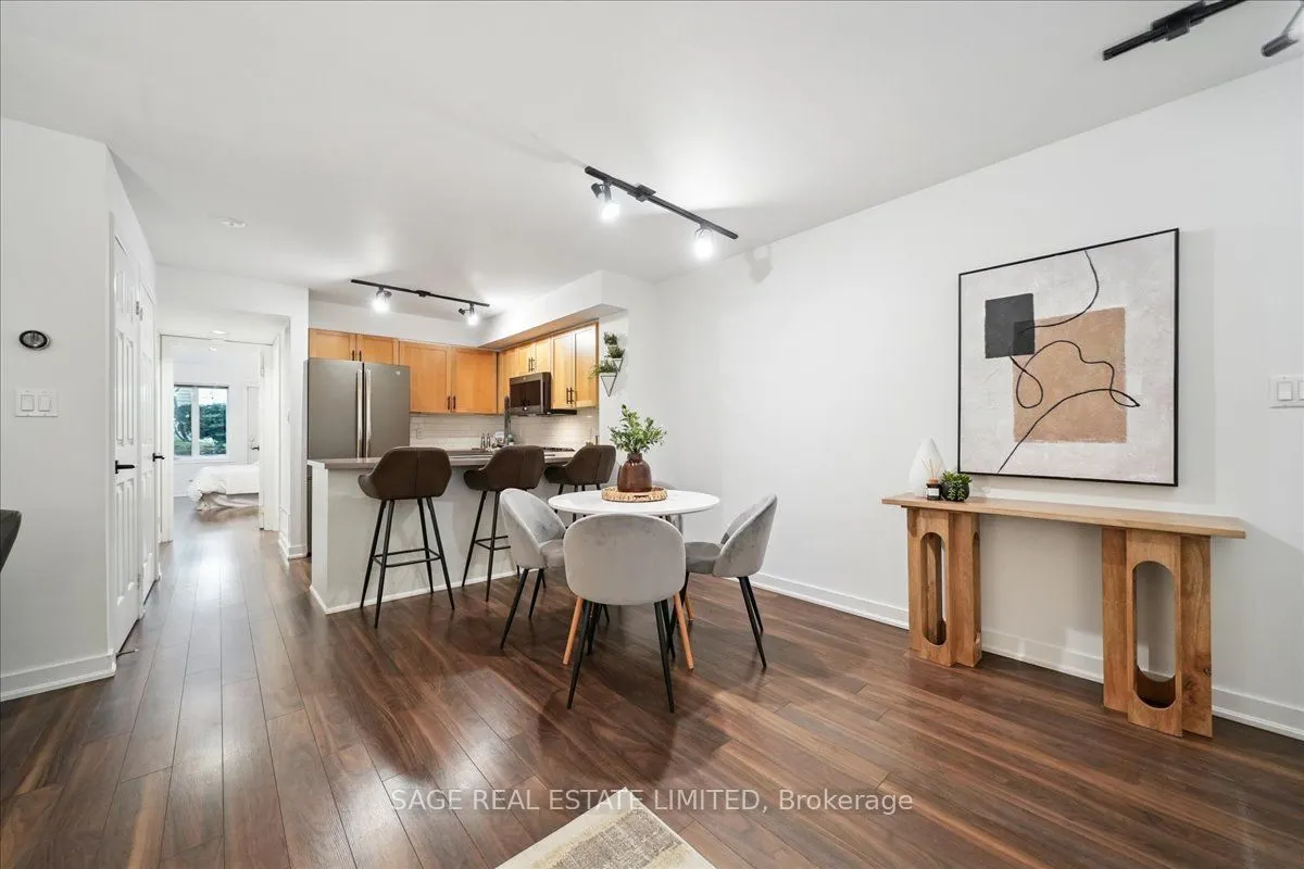 208 Niagara Street, #73