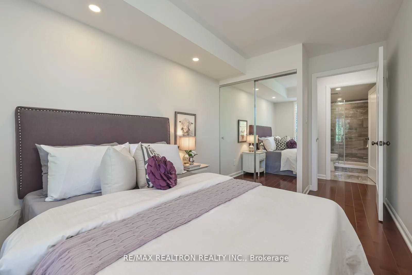 233 Beecroft Road, #402