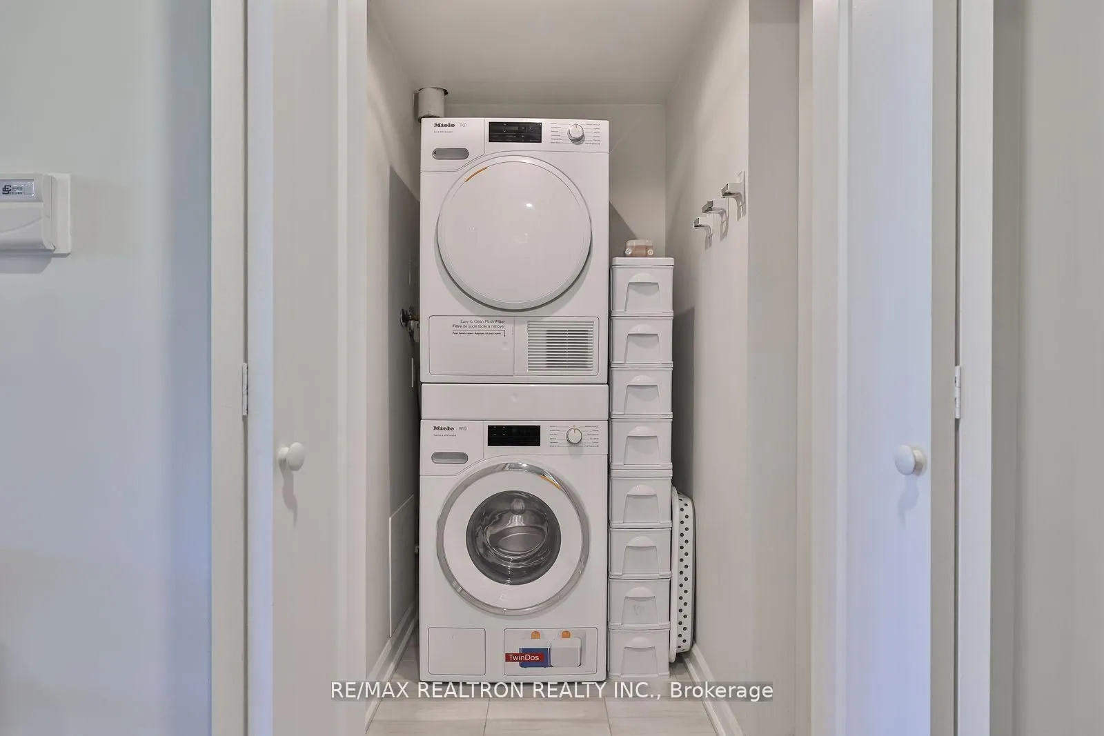 233 Beecroft Road, #402