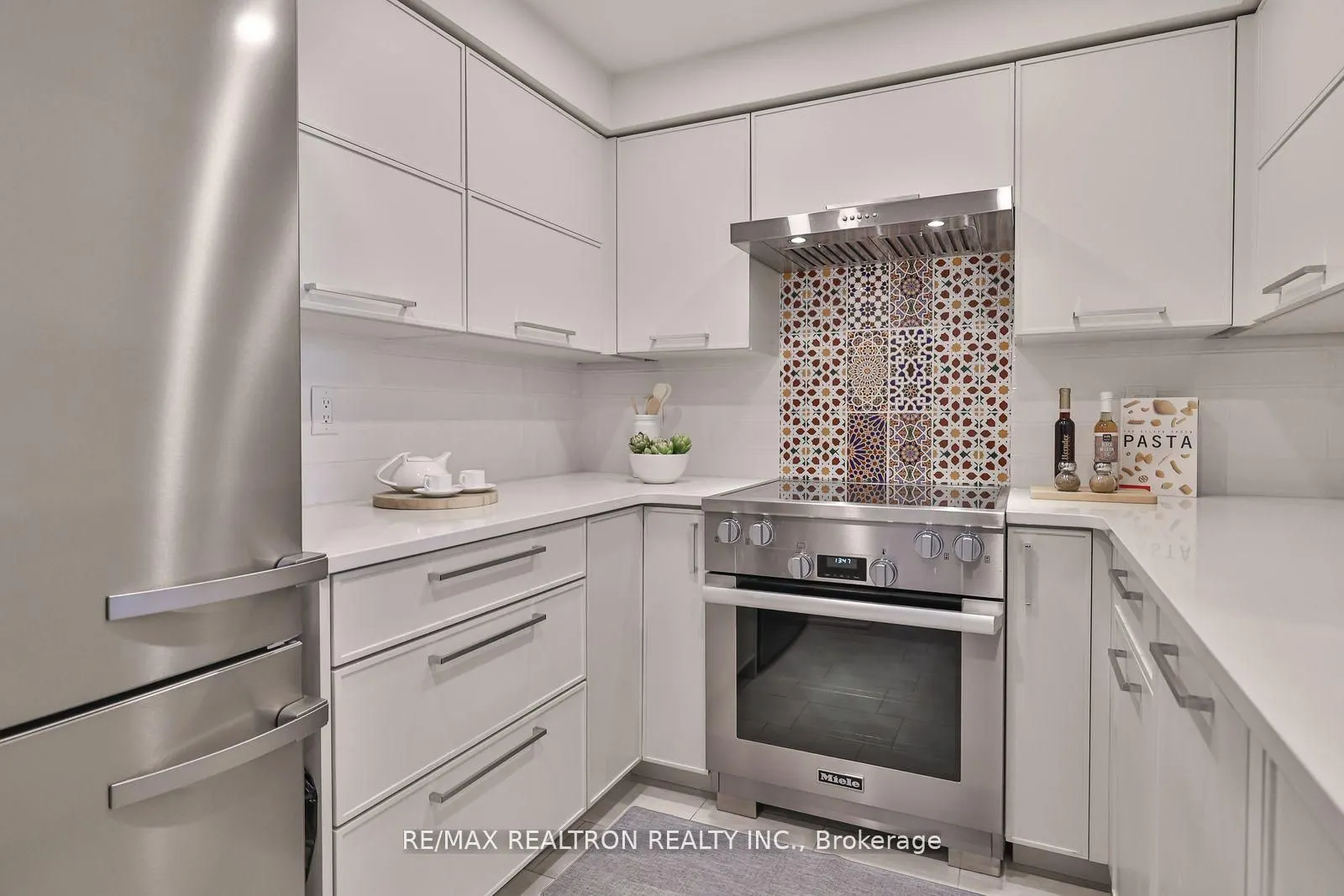 233 Beecroft Road, #402