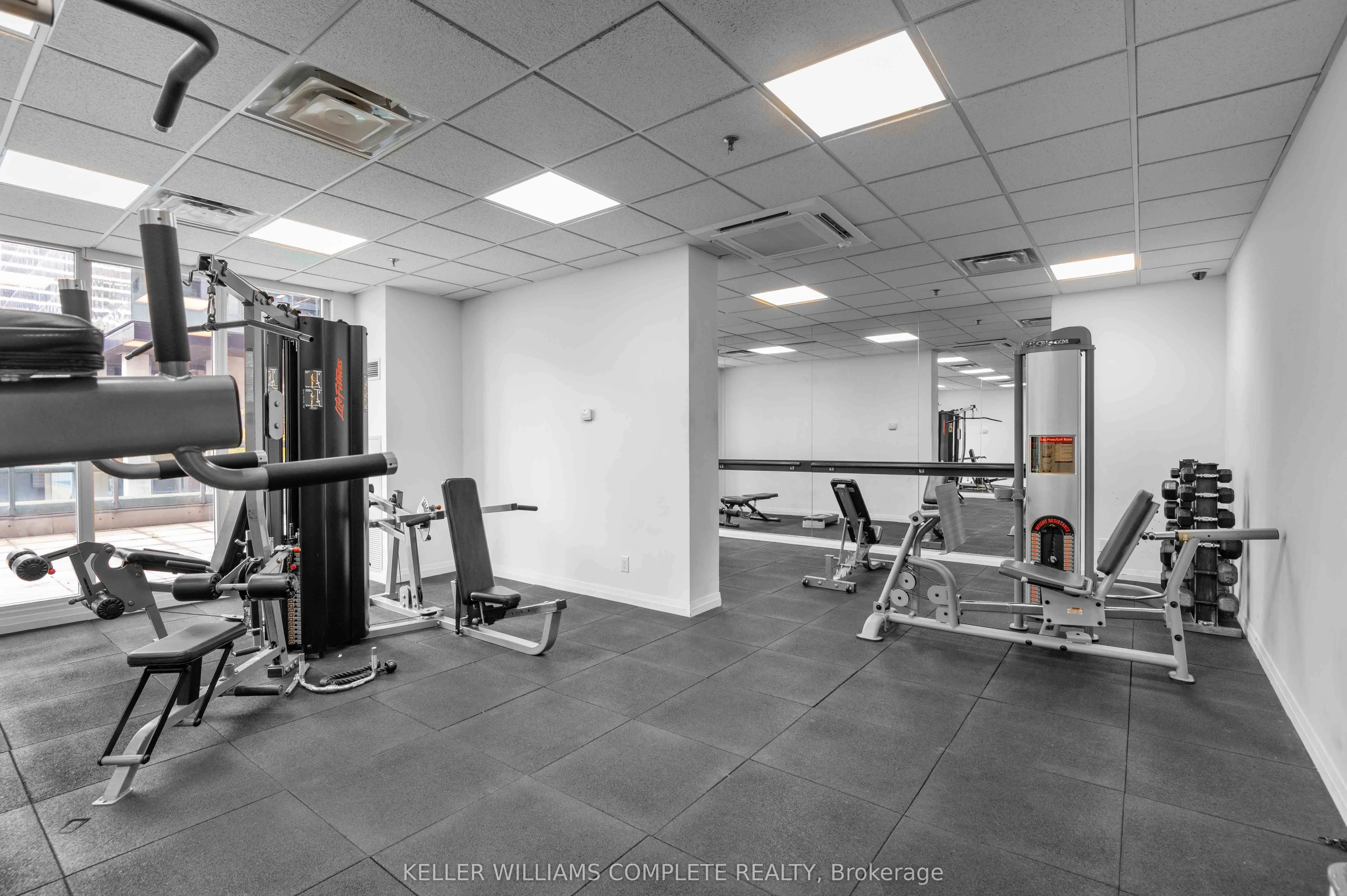 30 GRAND TRUNK Crescent SW, #1110