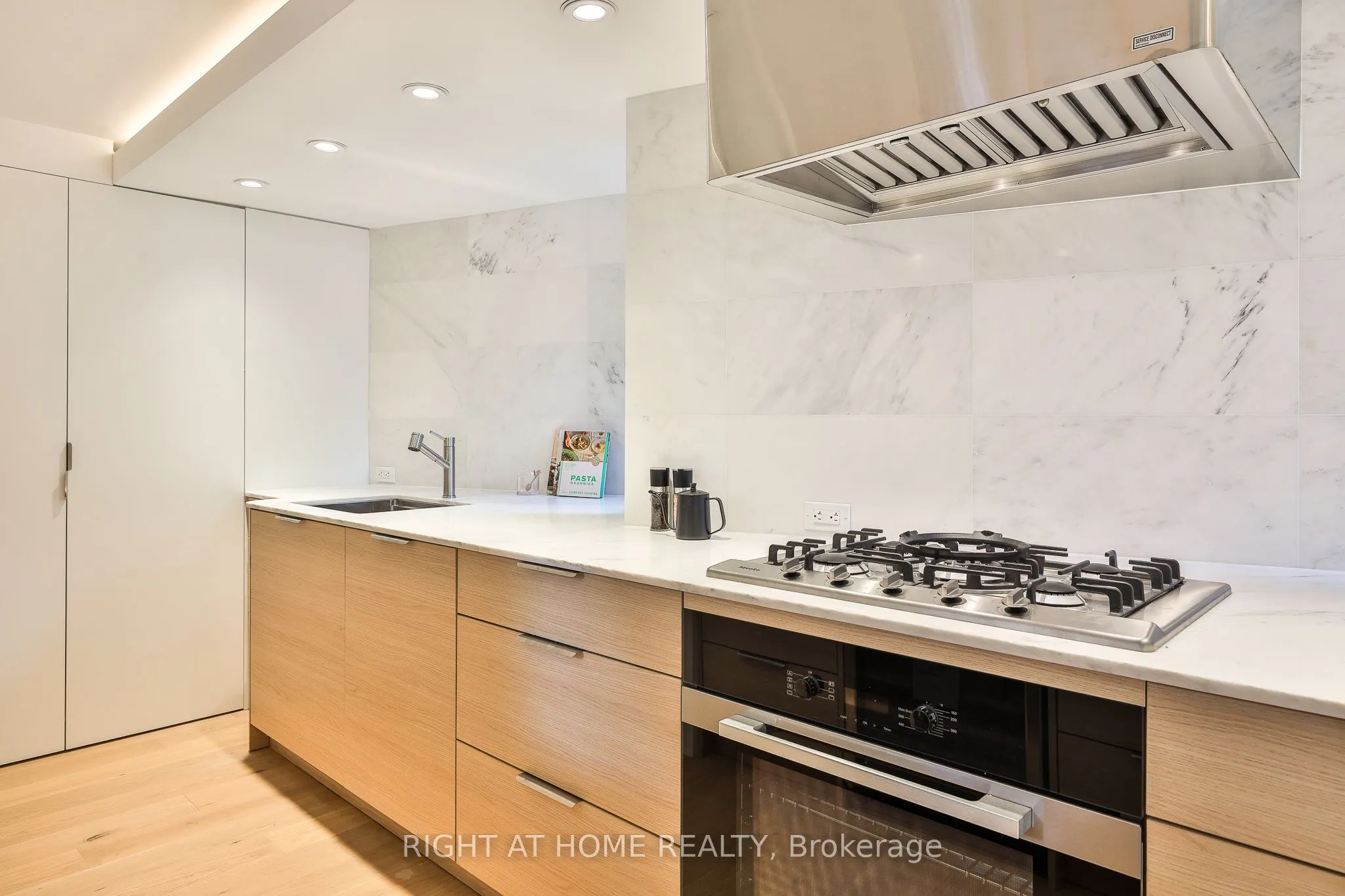 225 Brunswick Avenue, #PH 7