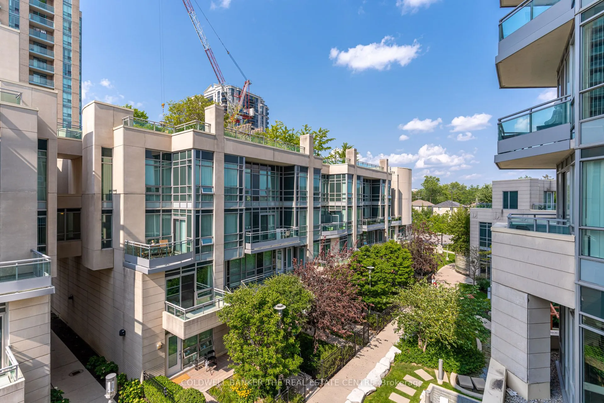 18 Holmes Avenue, #310