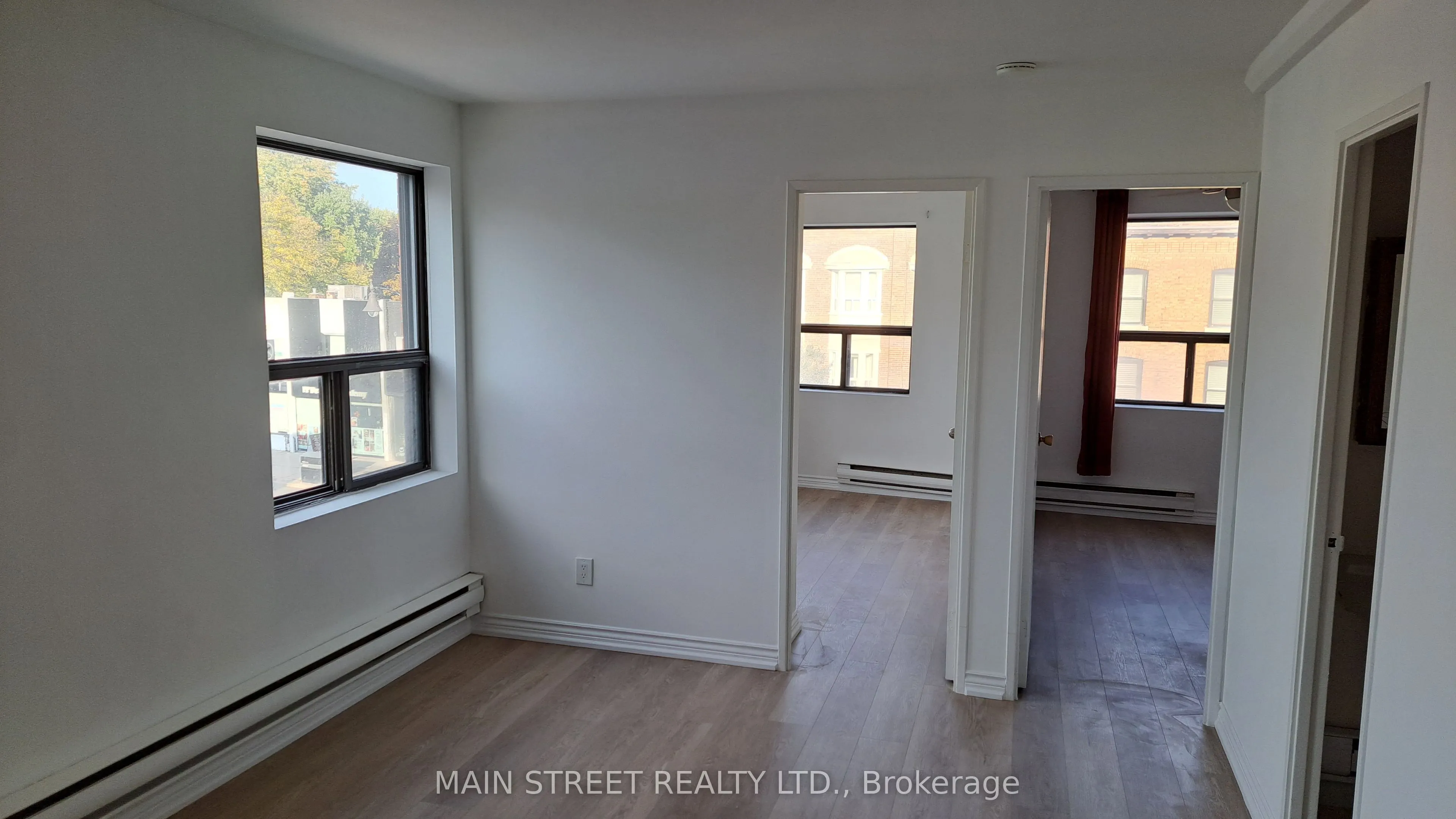 2588A Yonge Street, #6