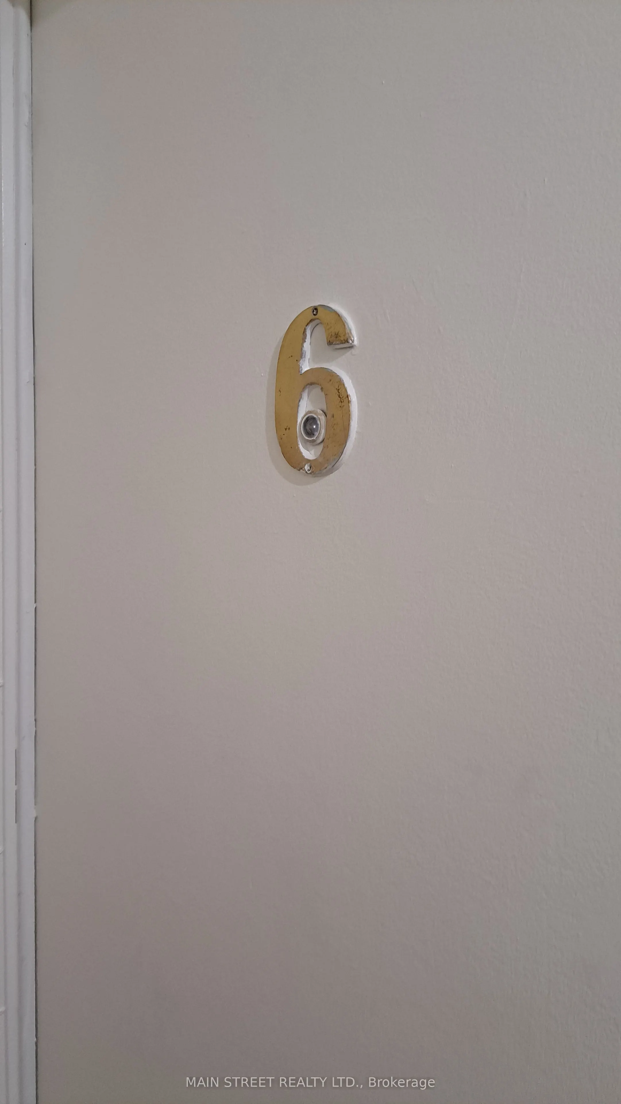 2588A Yonge Street, #6