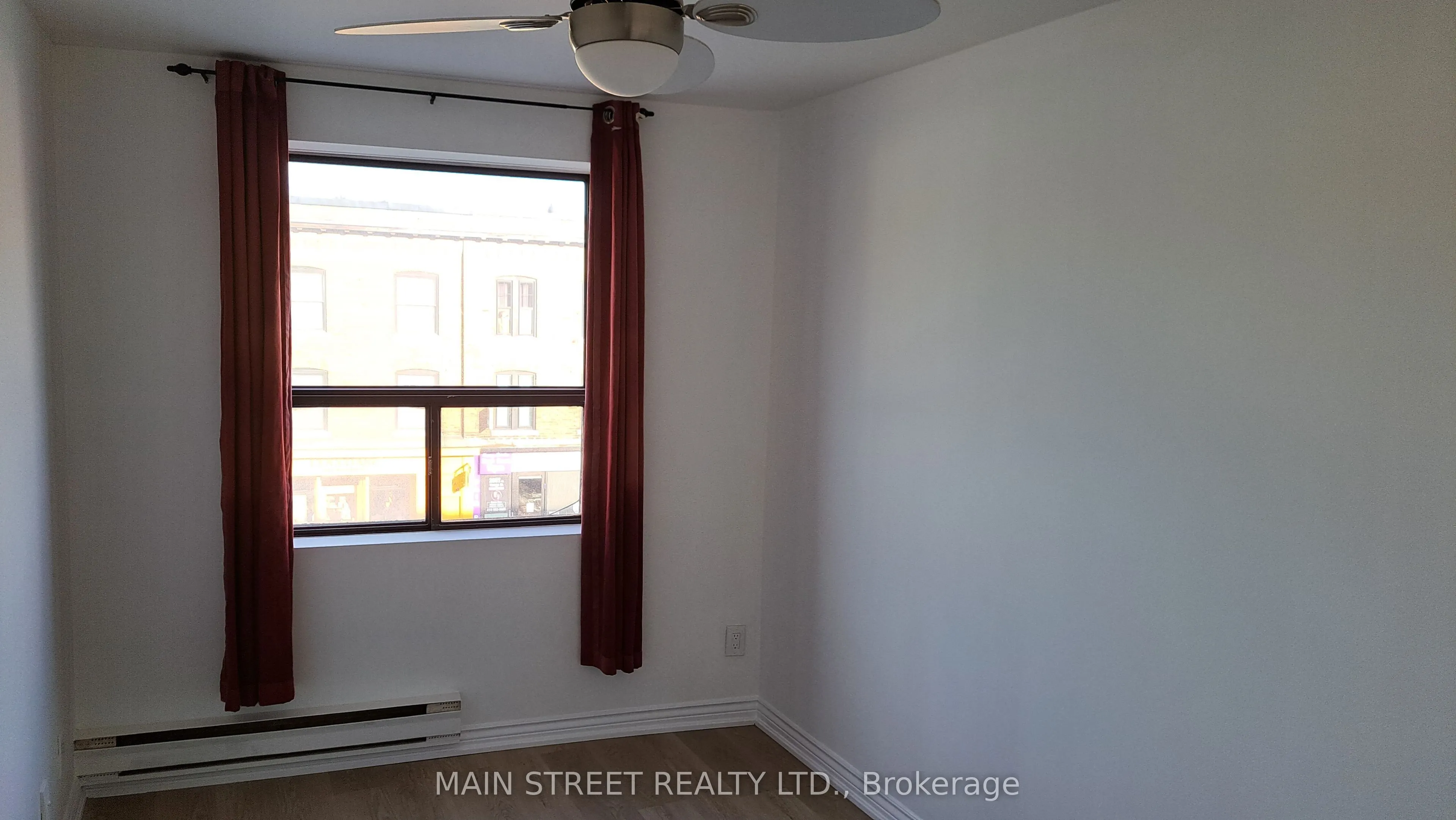 2588A Yonge Street, #6