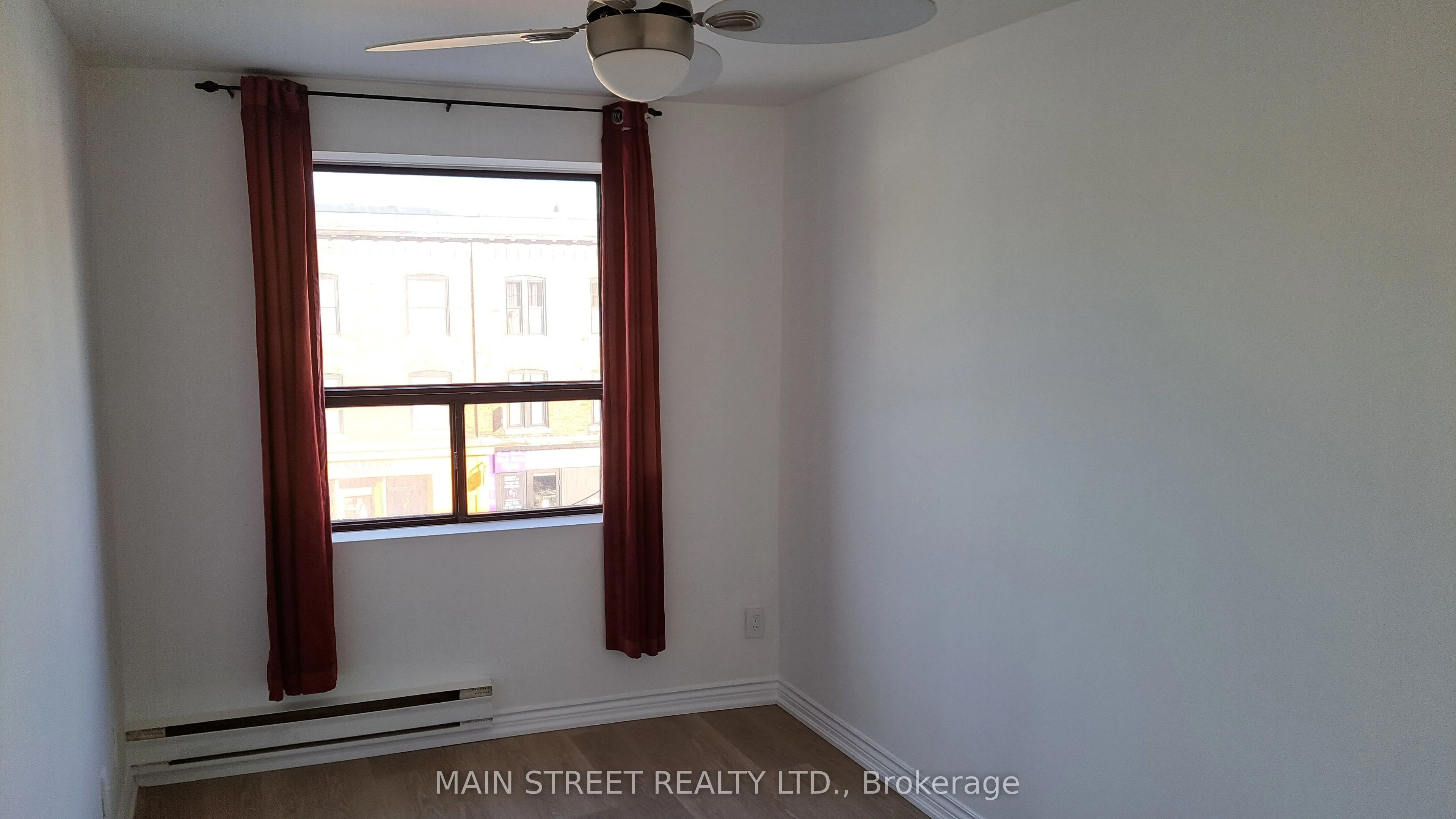 2588A Yonge Street, #6