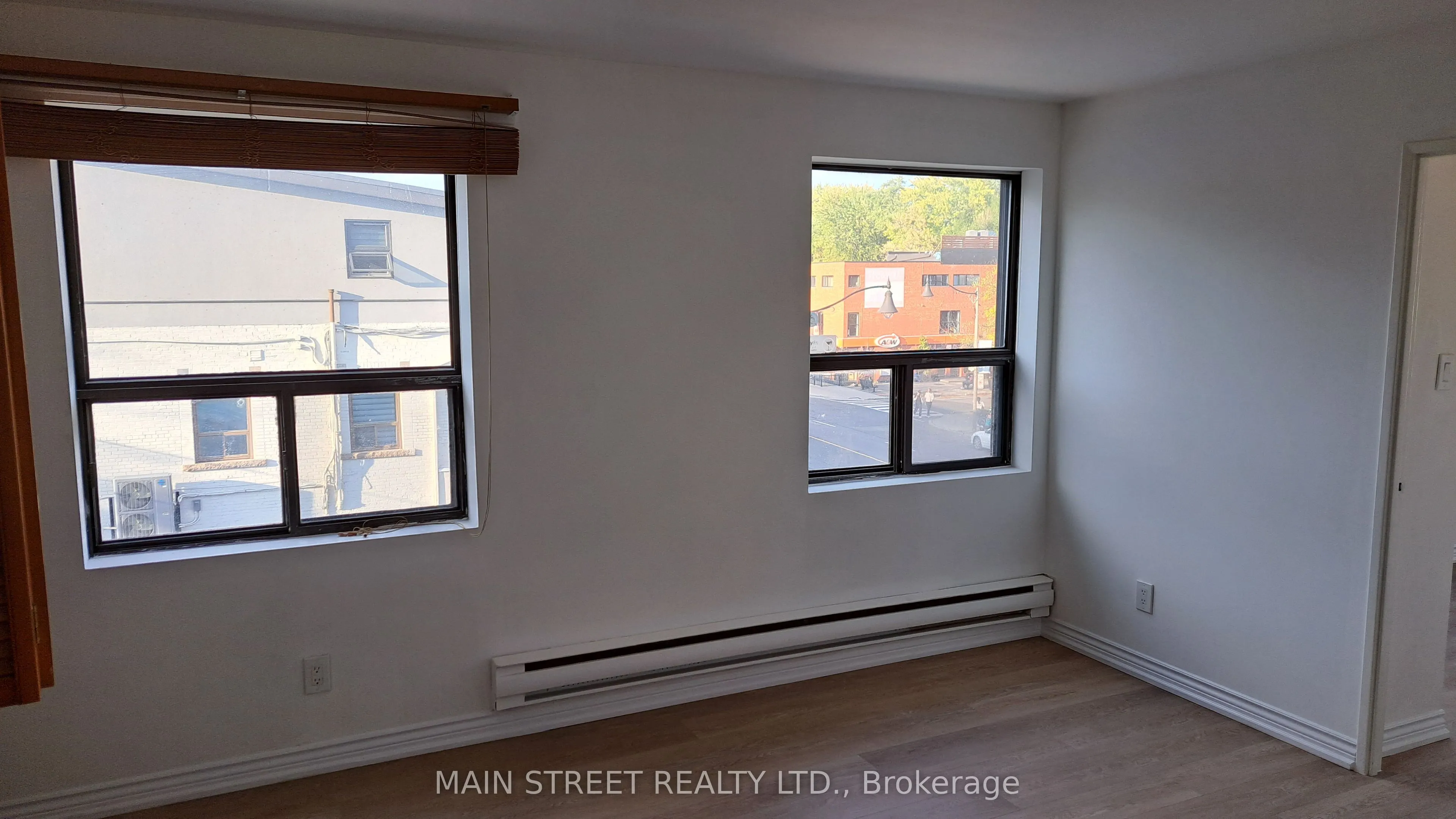 2588A Yonge Street, #6