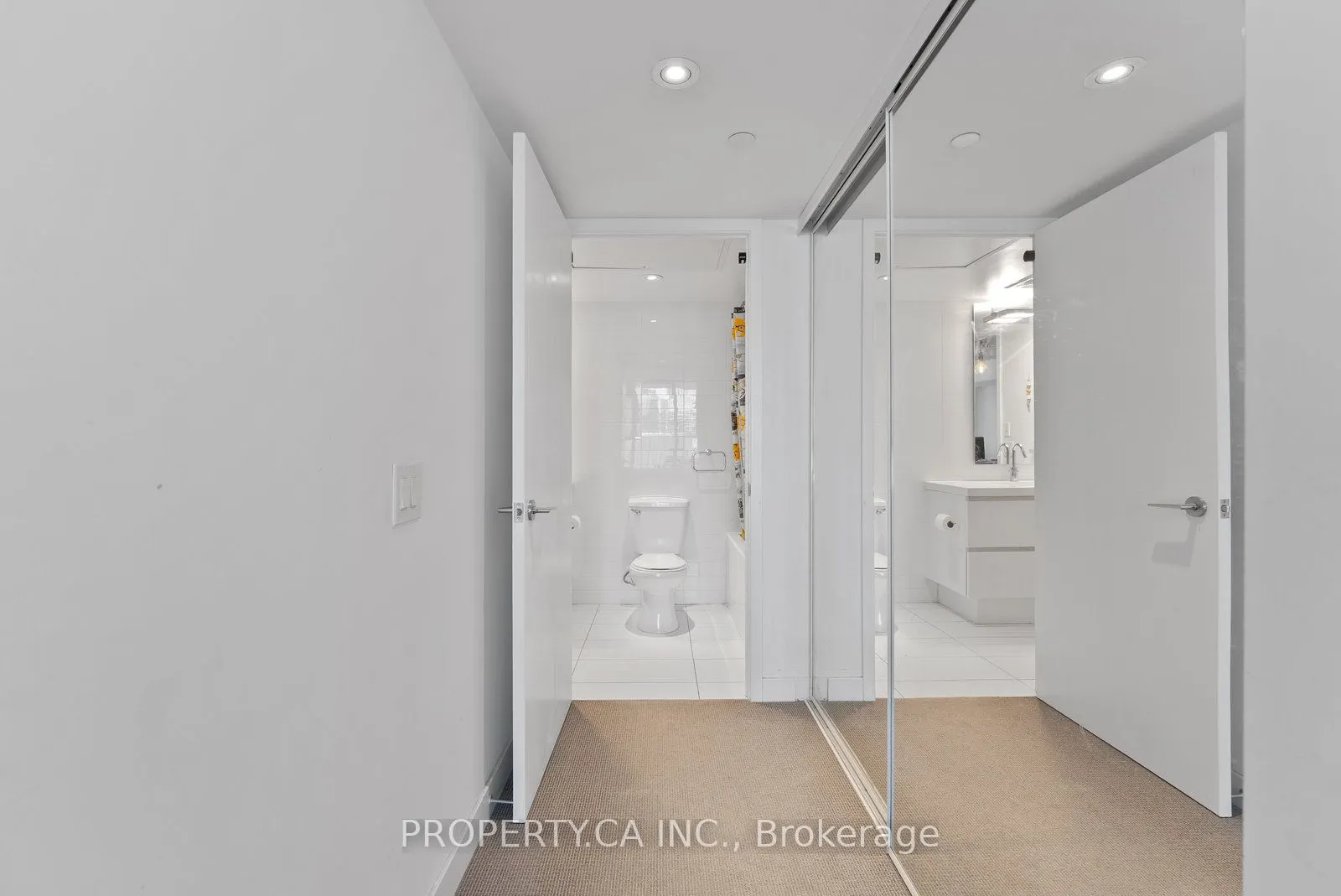 75 Queens Wharf Road, #812