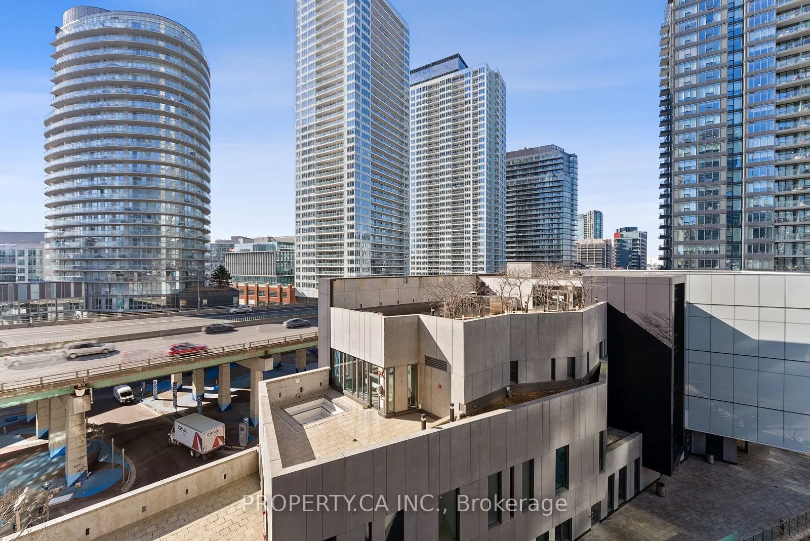 75 Queens Wharf Road, #812