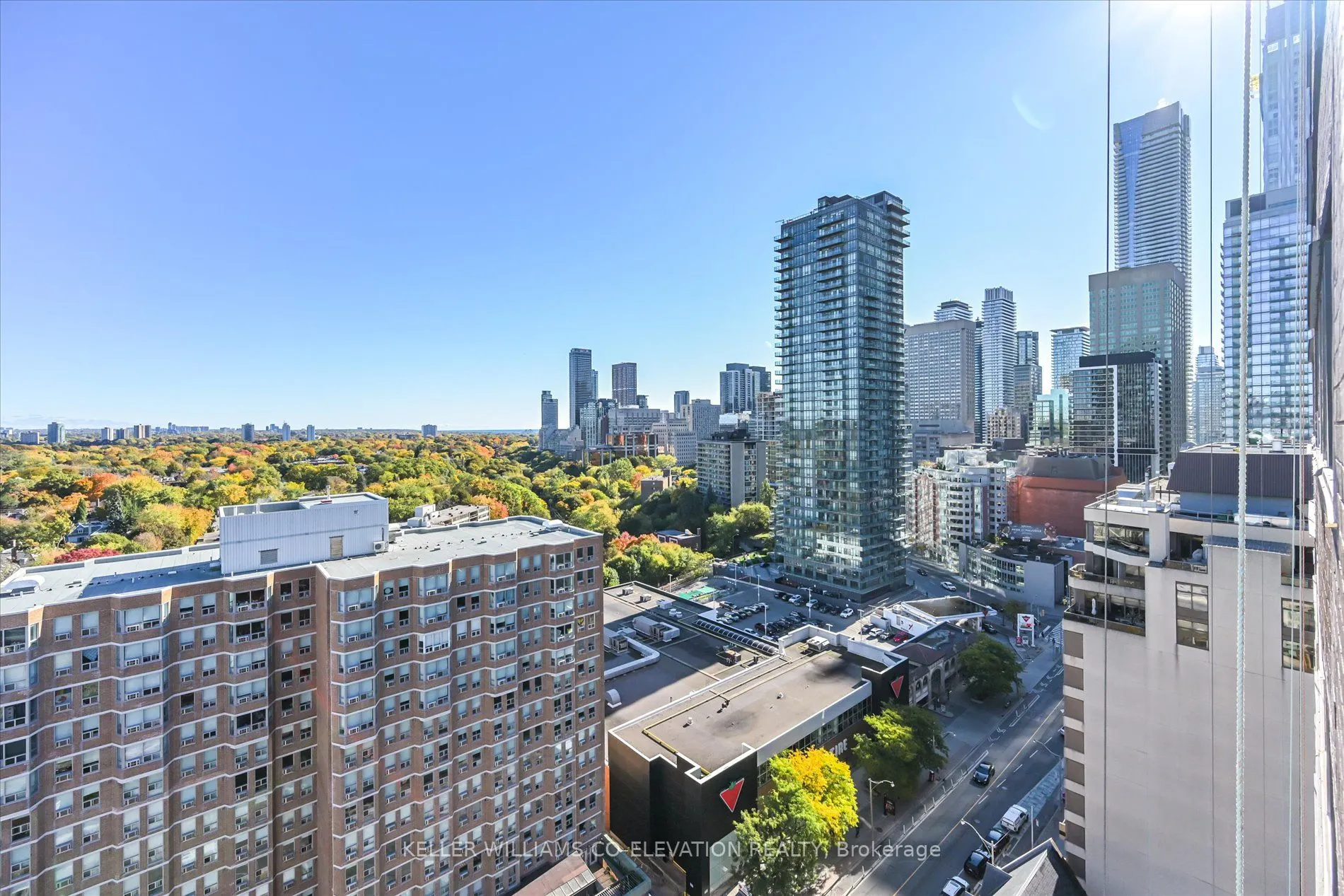 914 Yonge Street, #1612