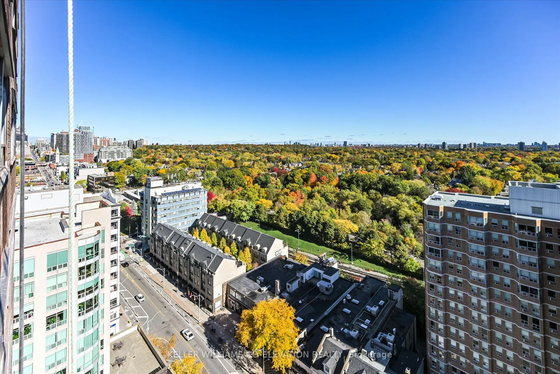 914 Yonge Street, #1612