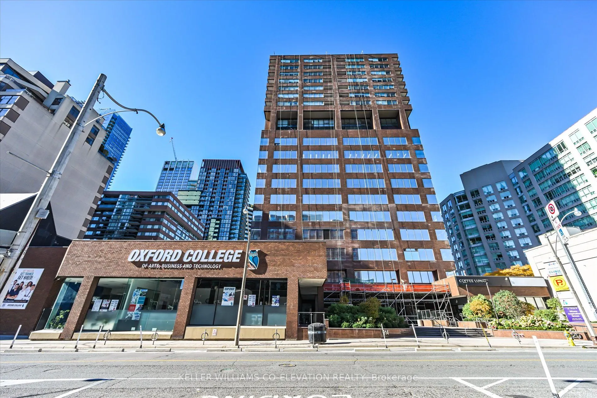 914 Yonge Street, #1612