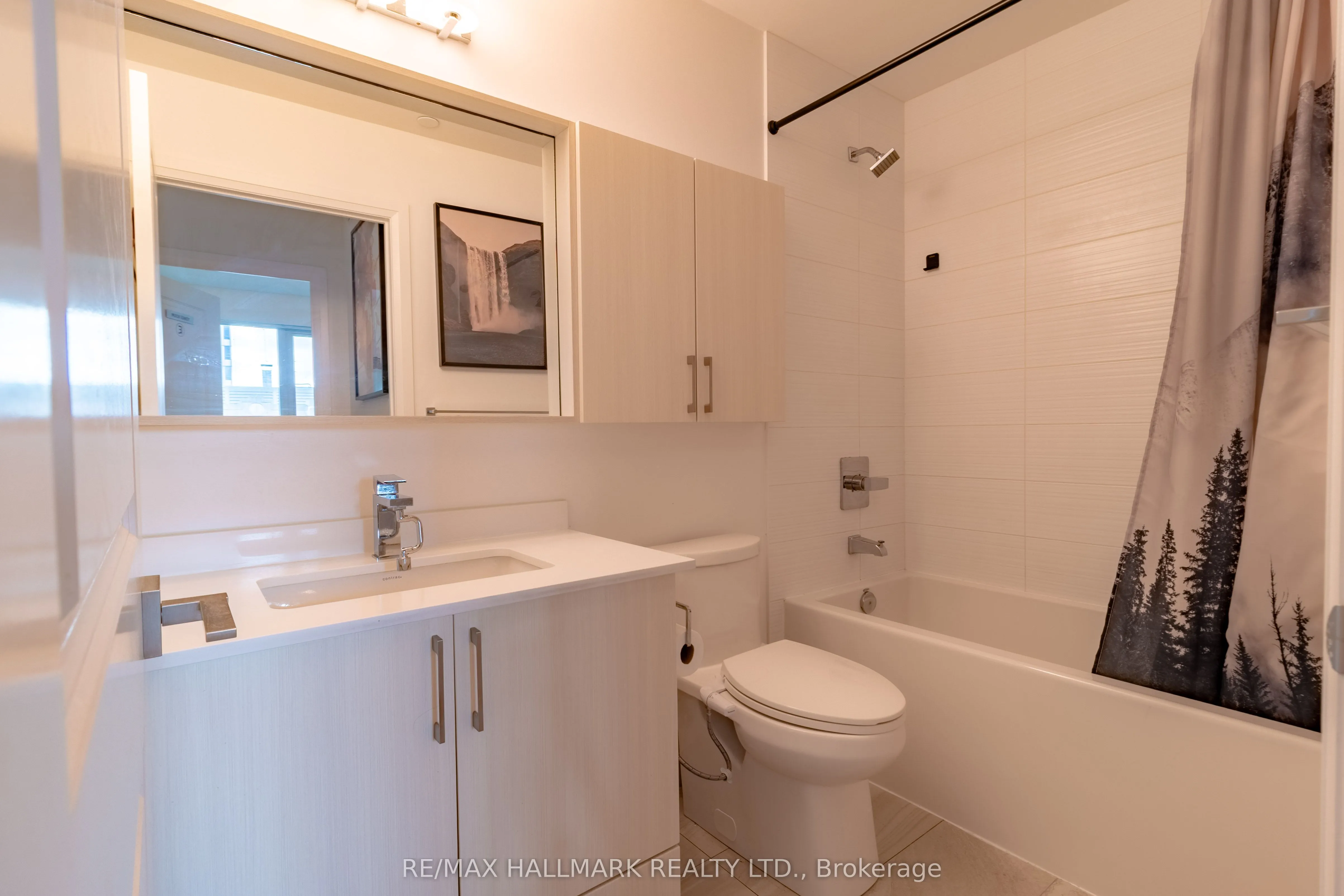 591 Sheppard Avenue E, #908