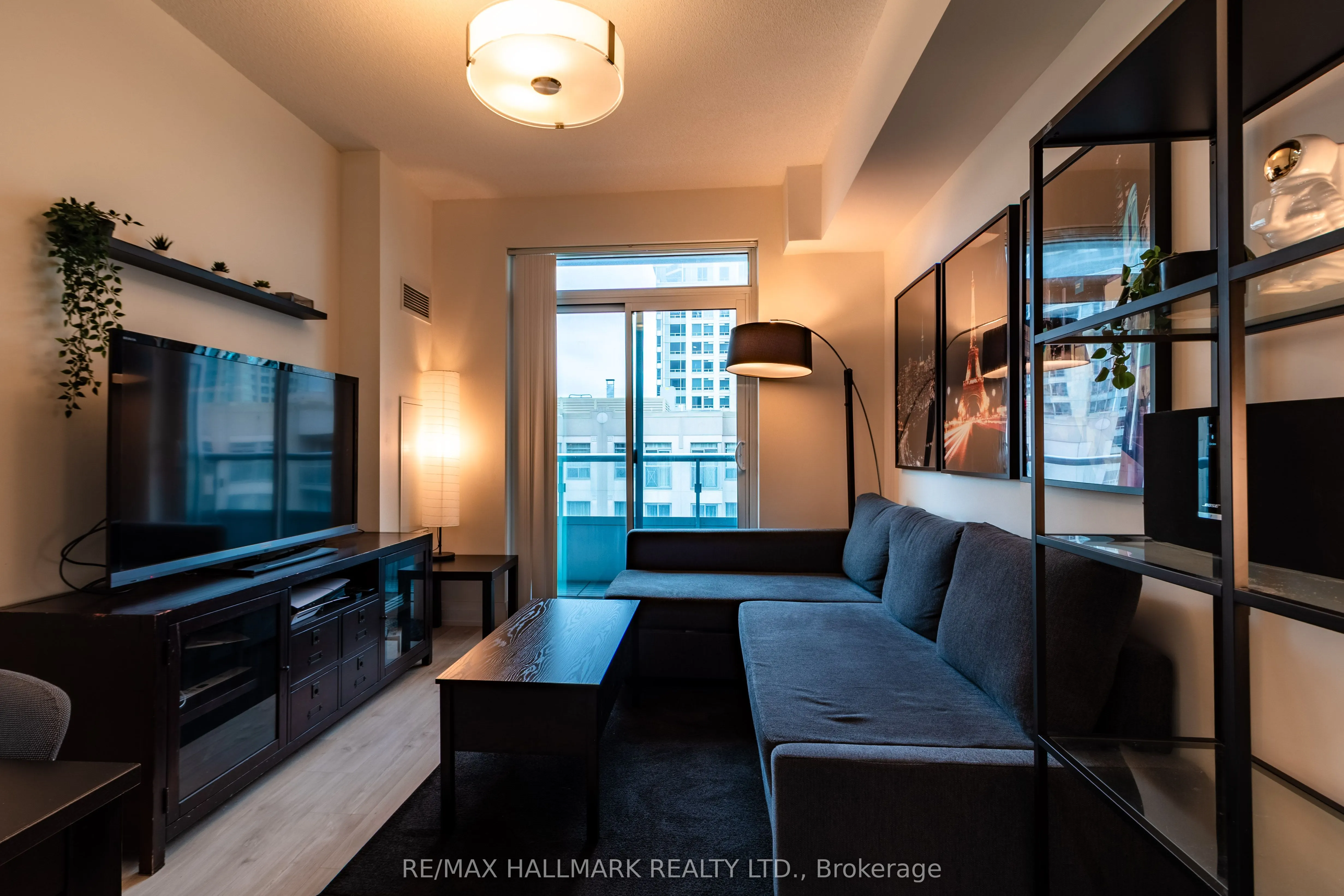 591 Sheppard Avenue E, #908