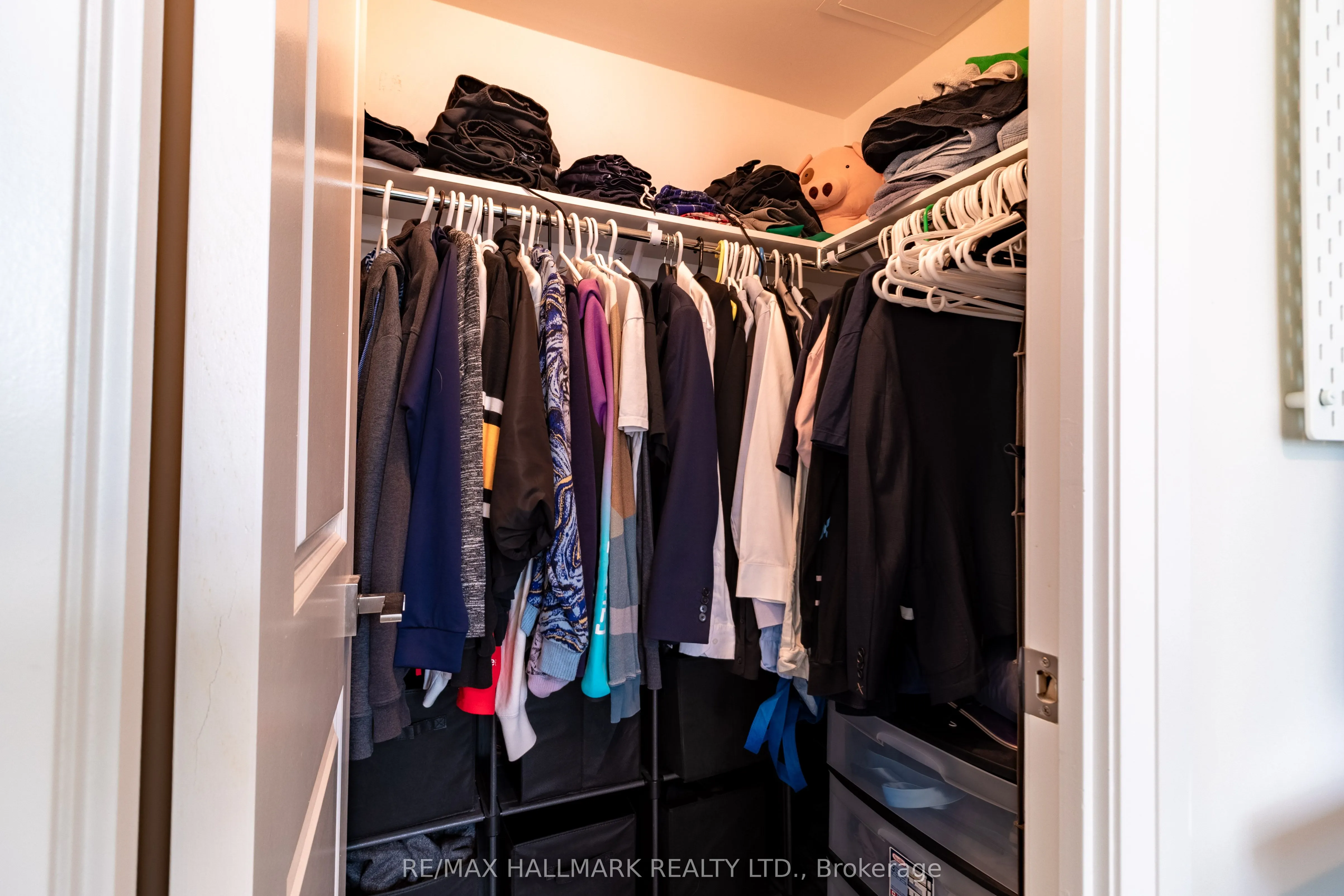 591 Sheppard Avenue E, #908