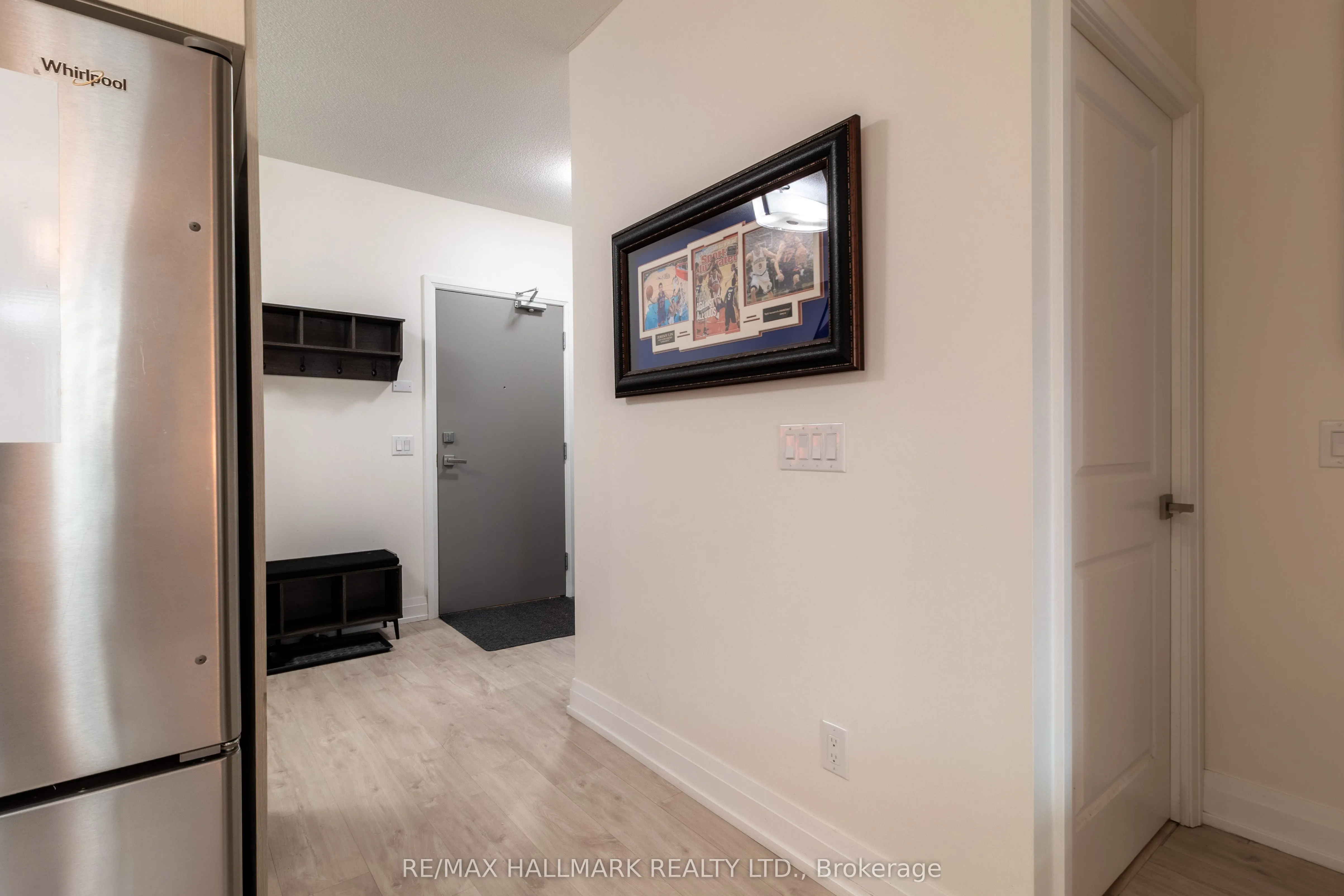 591 Sheppard Avenue E, #908