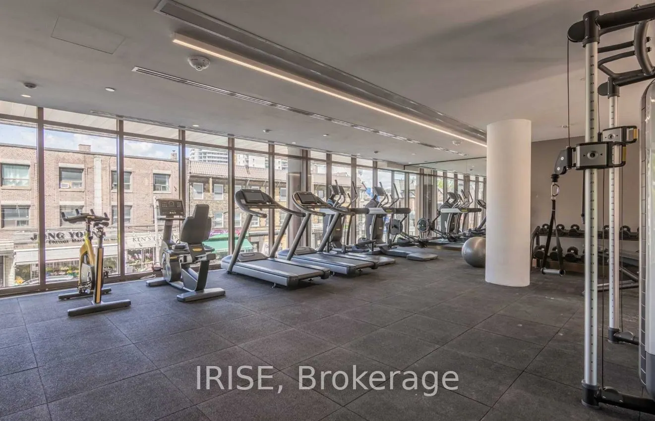 151 Avenue Road, #705