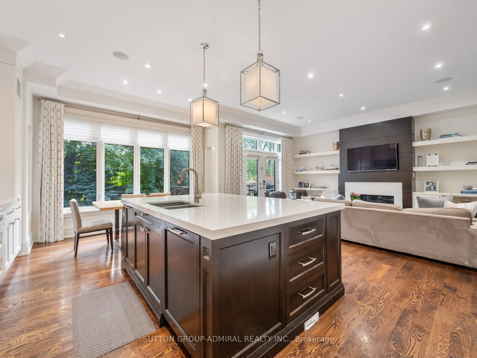 237 Joicey Boulevard