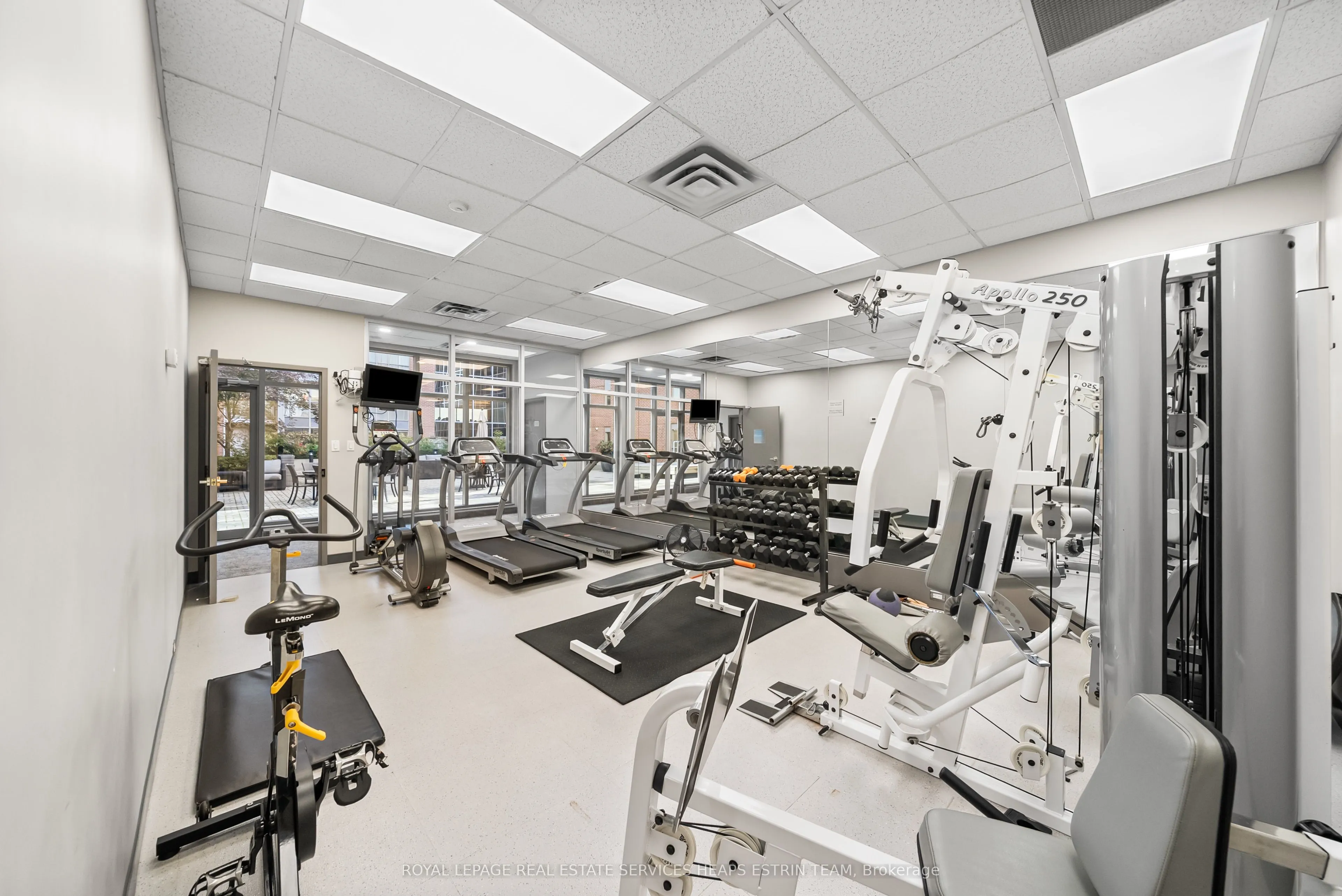 18 Merton Street, #302