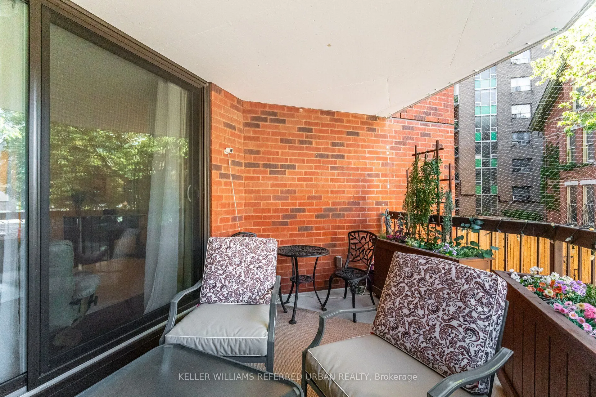 77 Maitland Place, #107