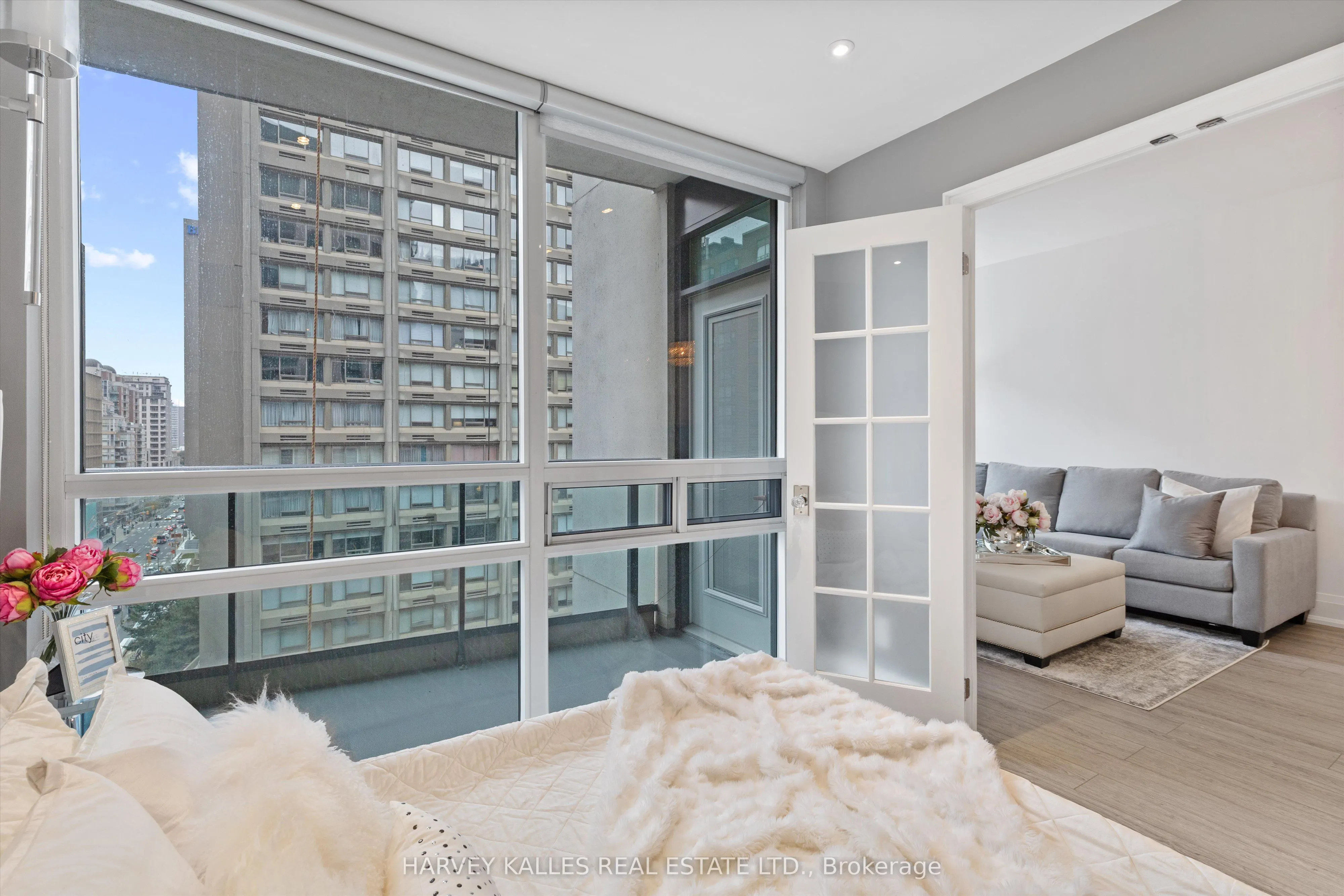 1121 Bay Street, #1205