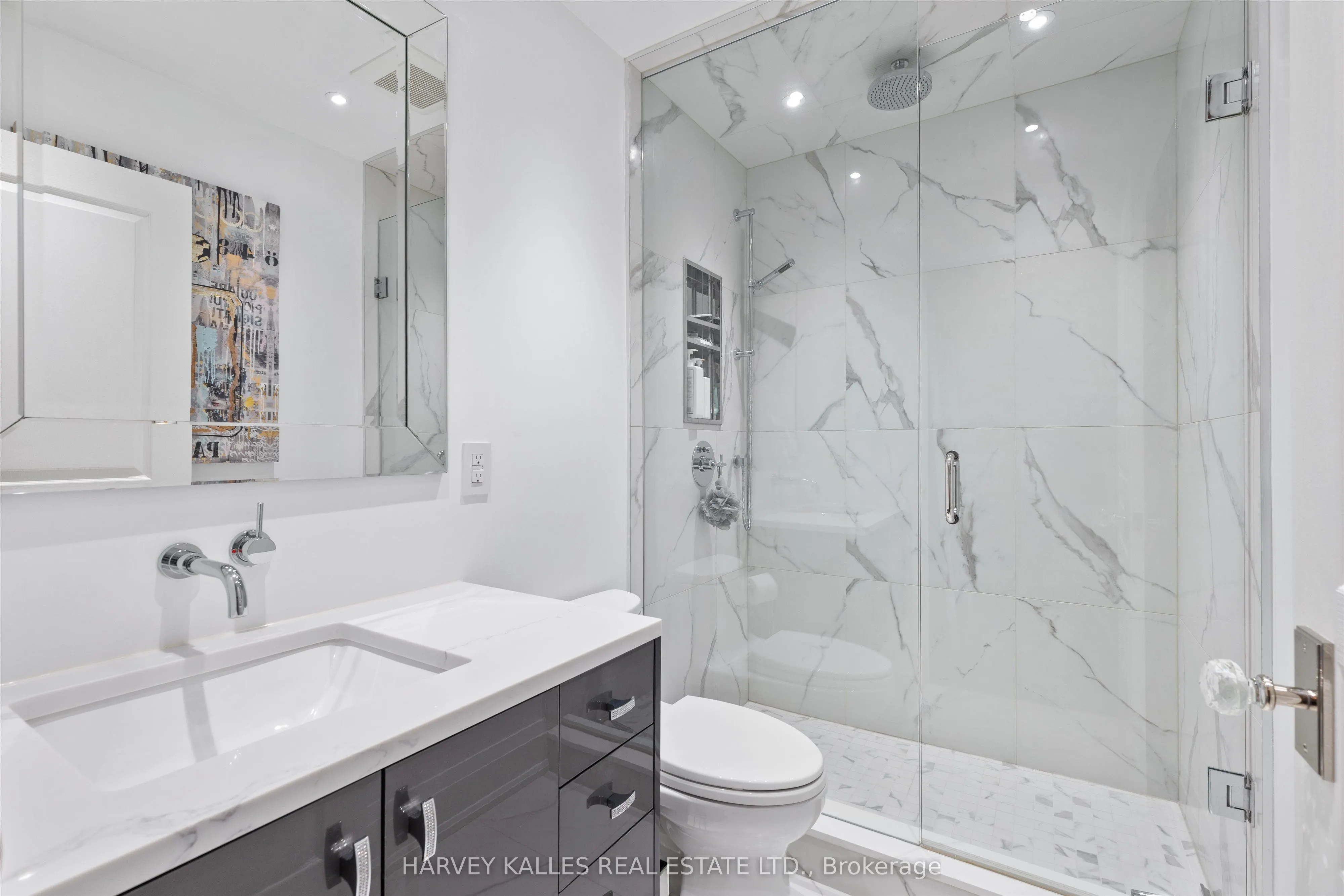 1121 Bay Street, #1205